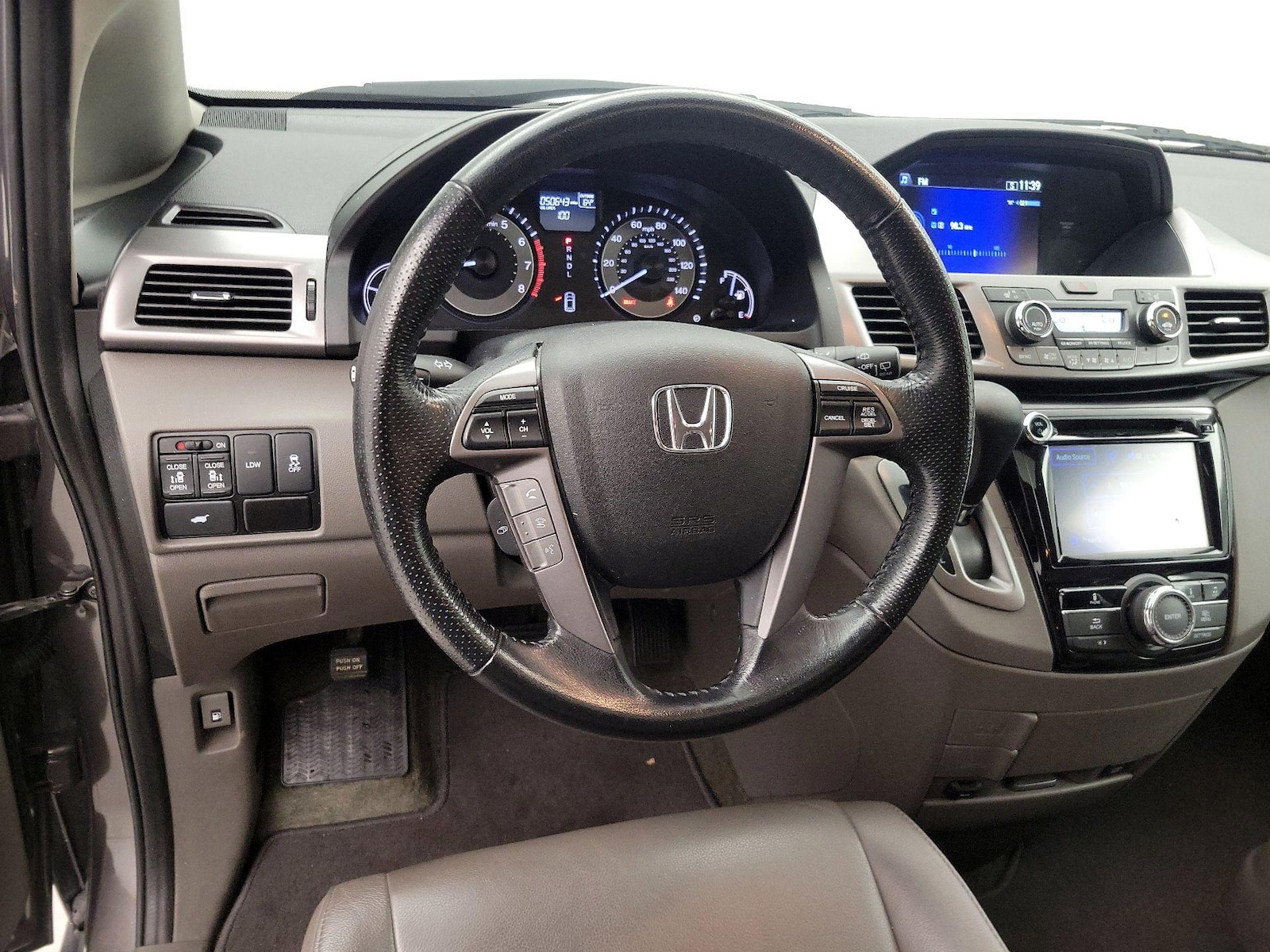 2015 Honda Odyssey EX-L - Photo 11