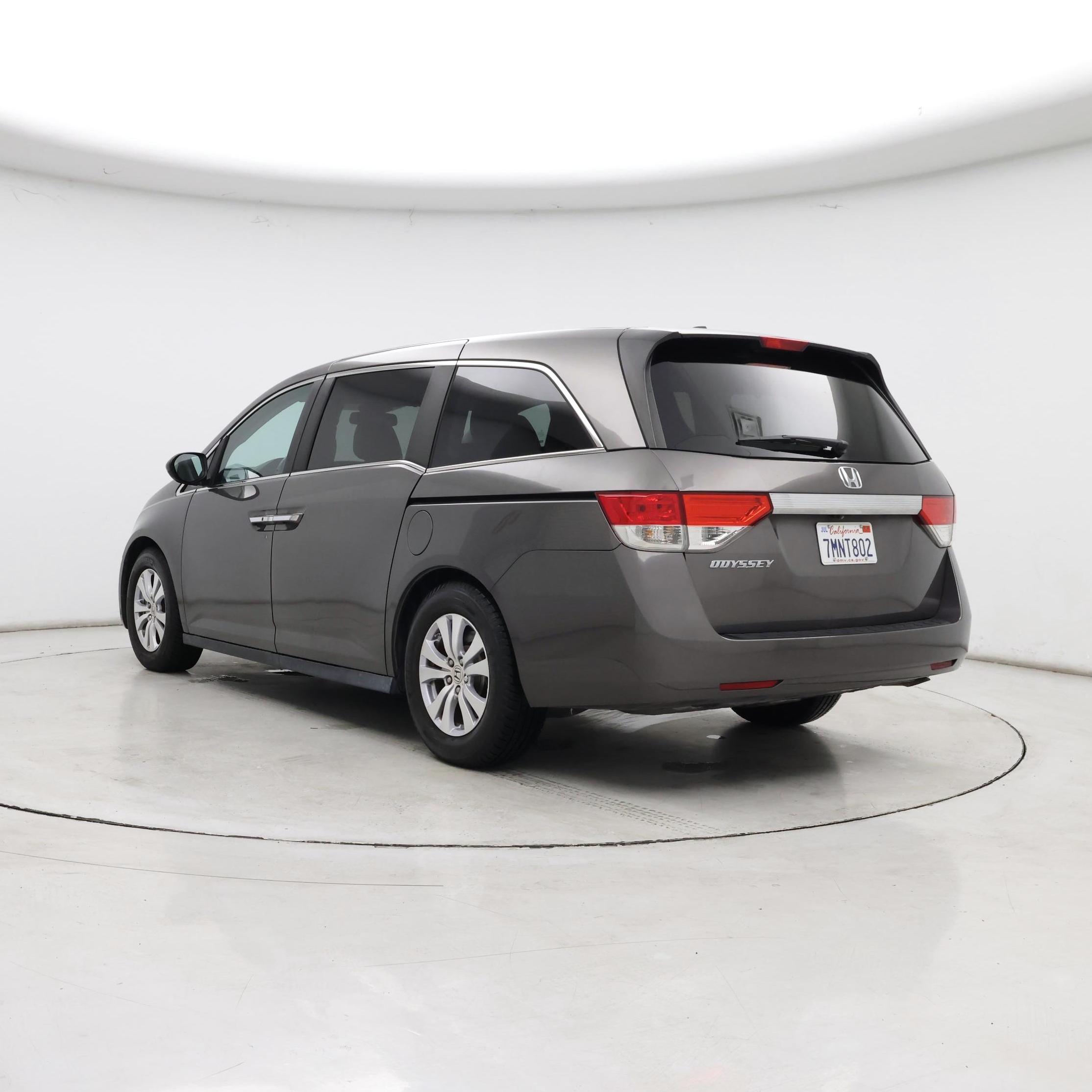 Thumbnail: 2015 Honda Odyssey - 2