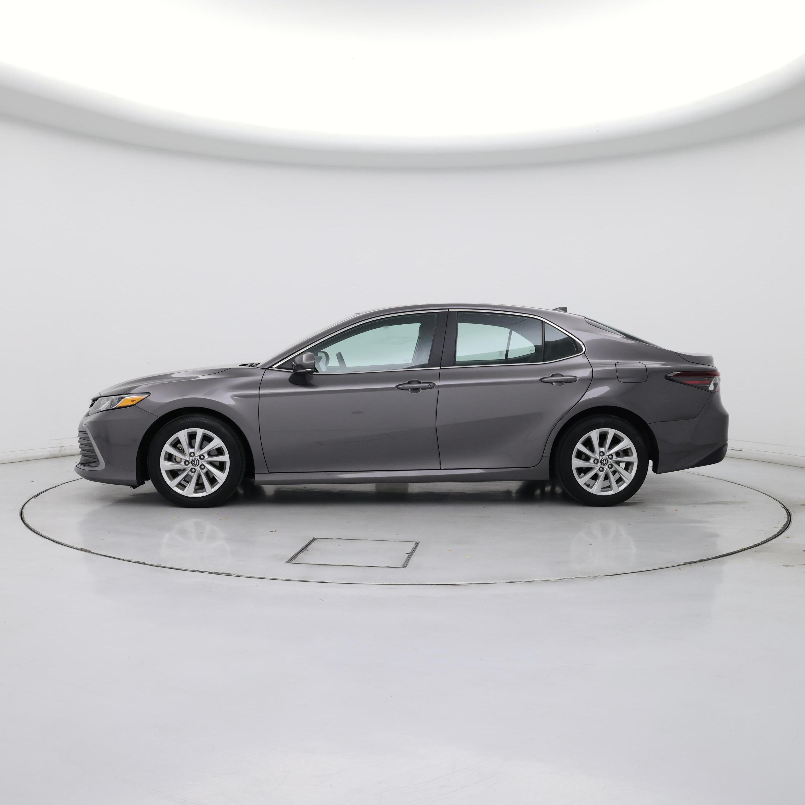 Thumbnail: 2023 Toyota Camry - 3