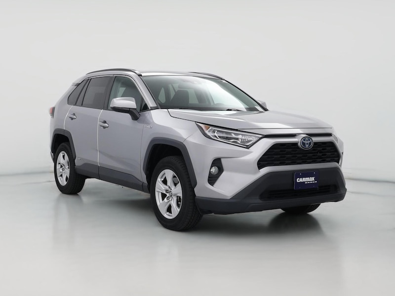 2020 Toyota RAV4 XLE