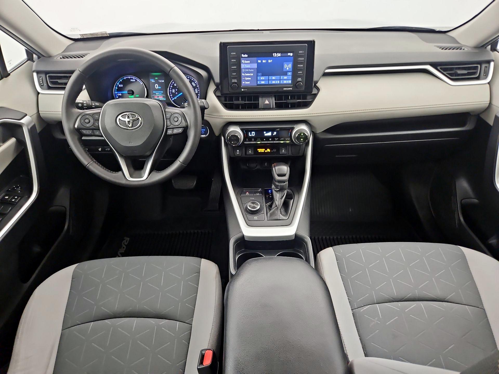 Thumbnail: 2020 Toyota RAV4 - 9