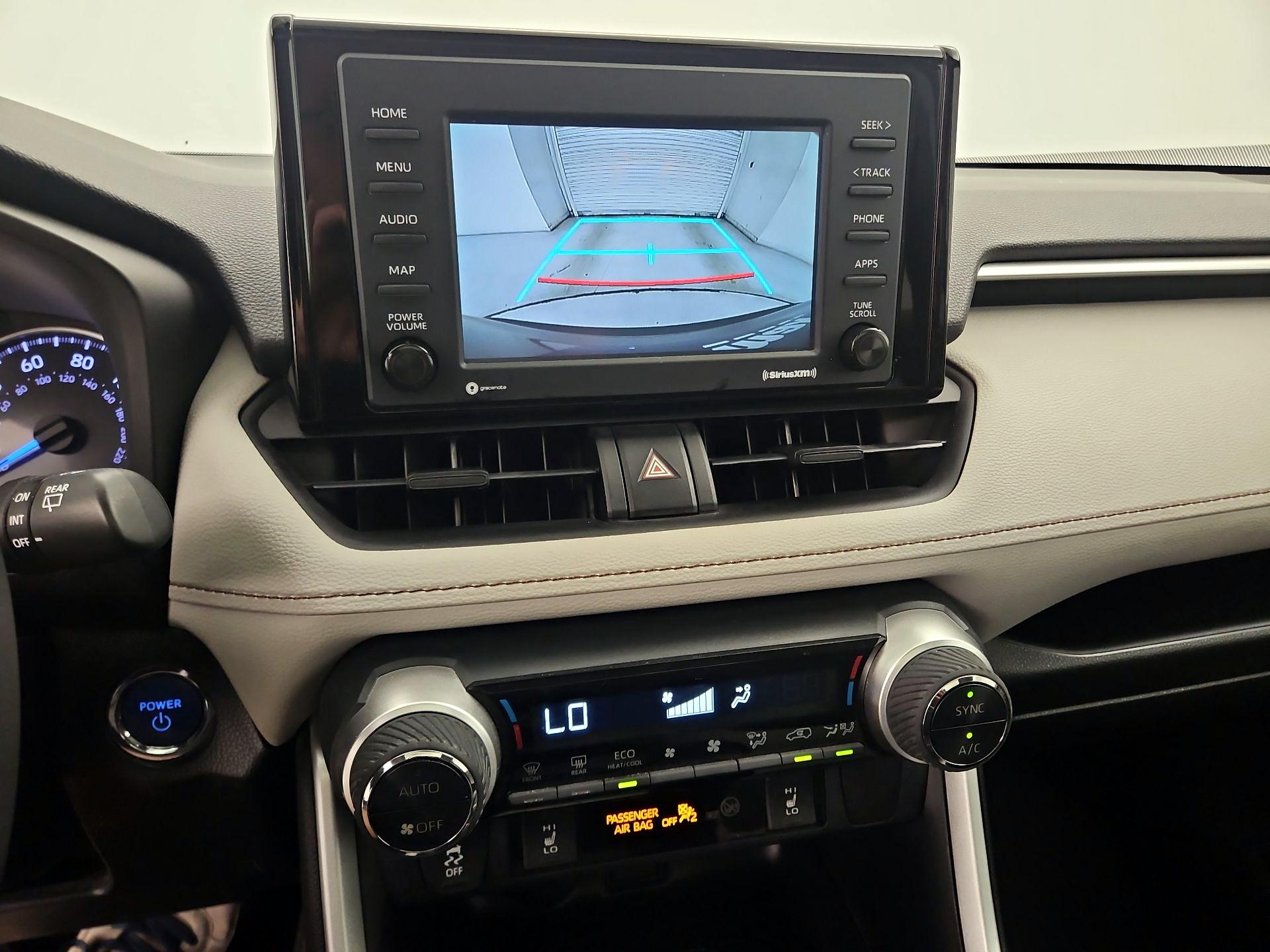 Thumbnail: 2020 Toyota RAV4 - 14