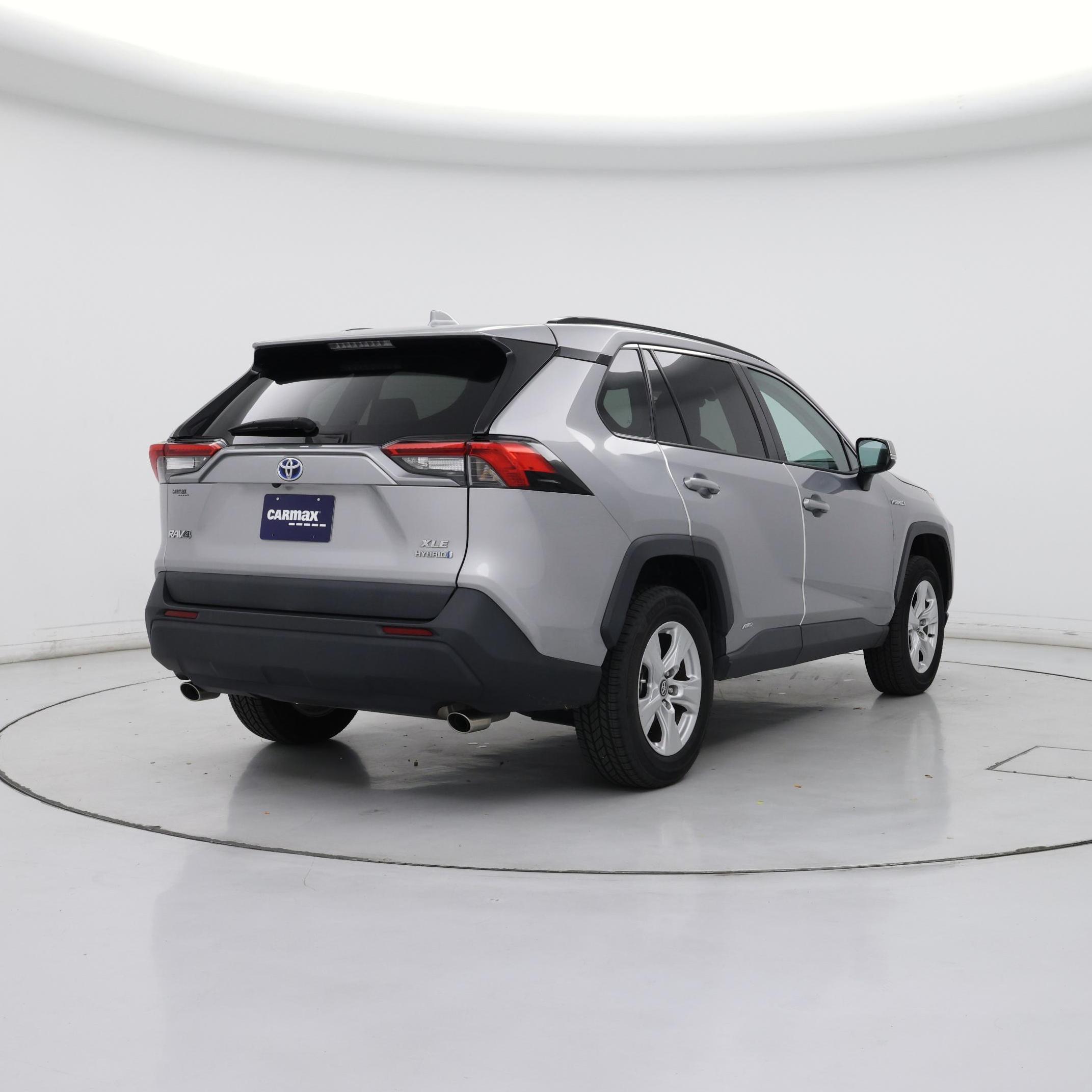 Thumbnail: 2020 Toyota RAV4 - 8