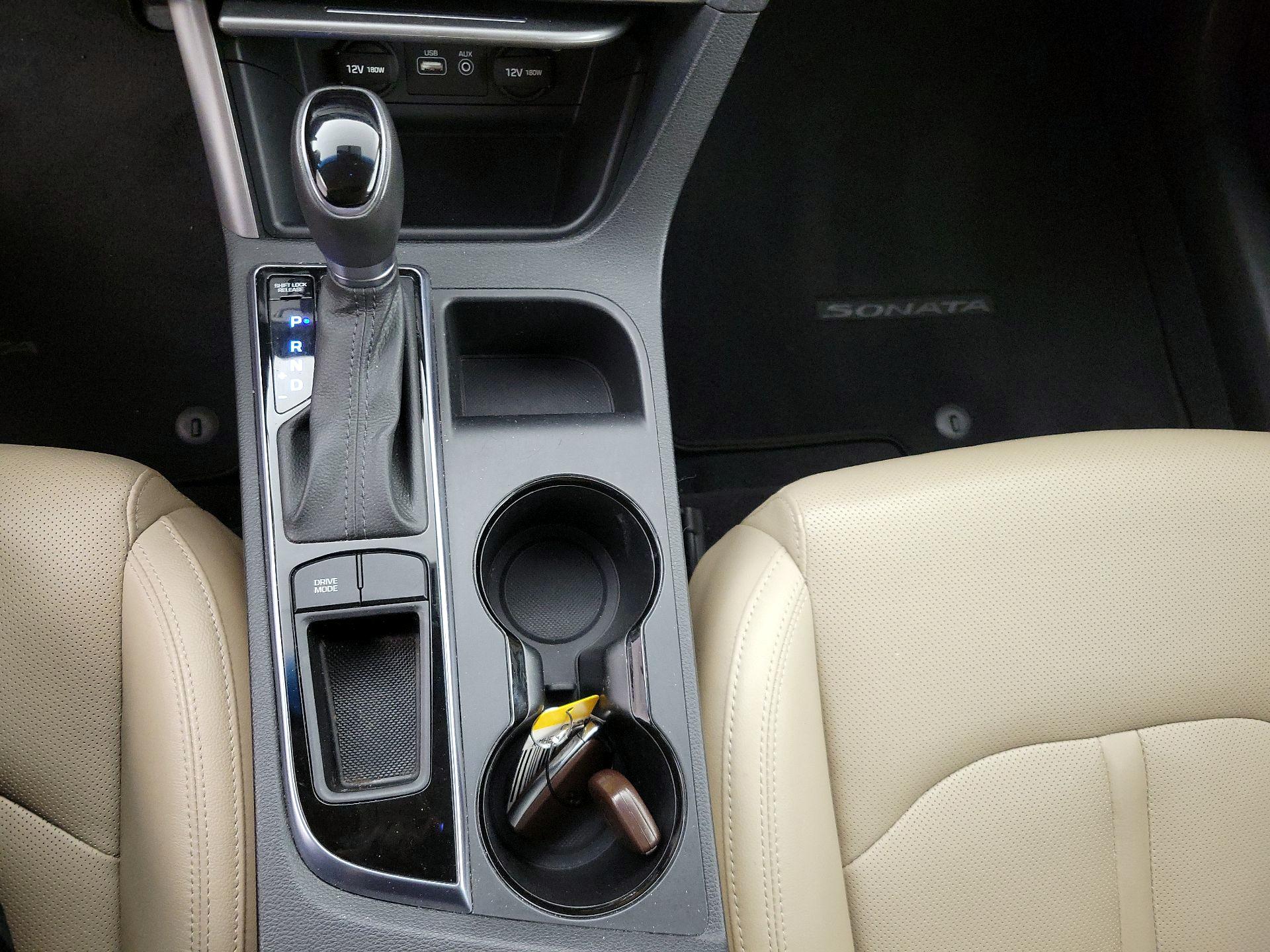 Thumbnail: 2016 Hyundai Sonata - 17