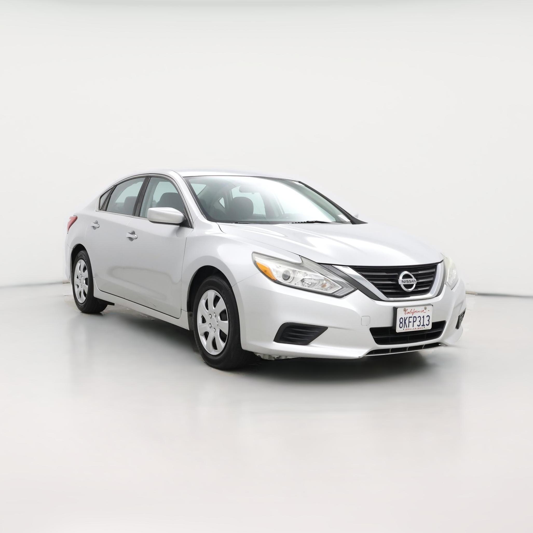 Thumbnail: 2016 Nissan Altima - 1
