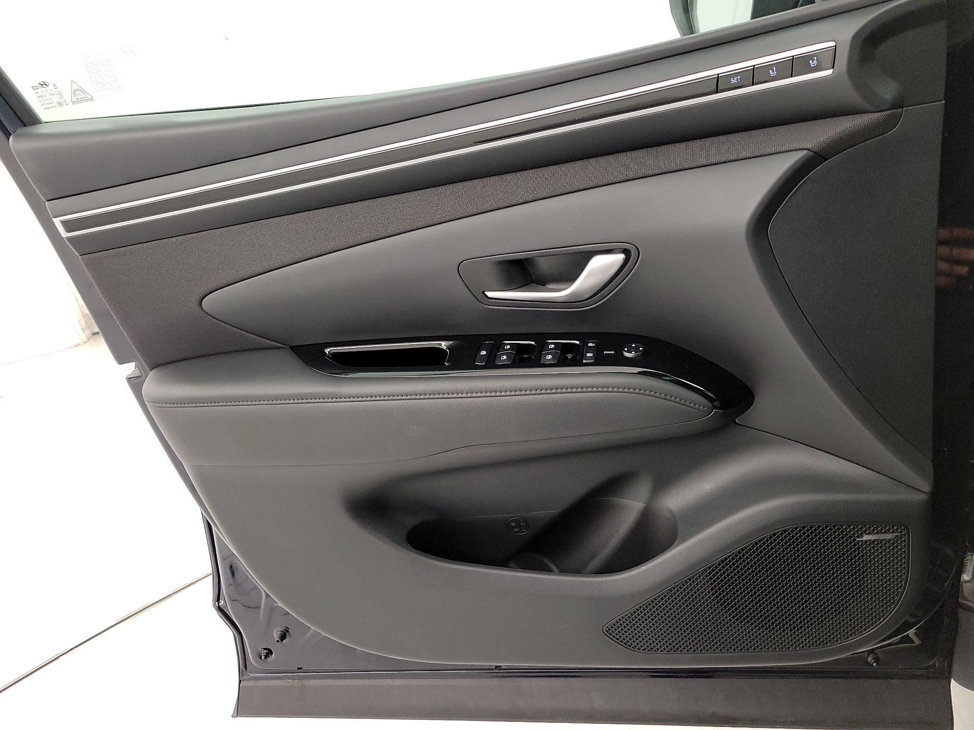 Thumbnail: 2024 Hyundai Tucson - 12