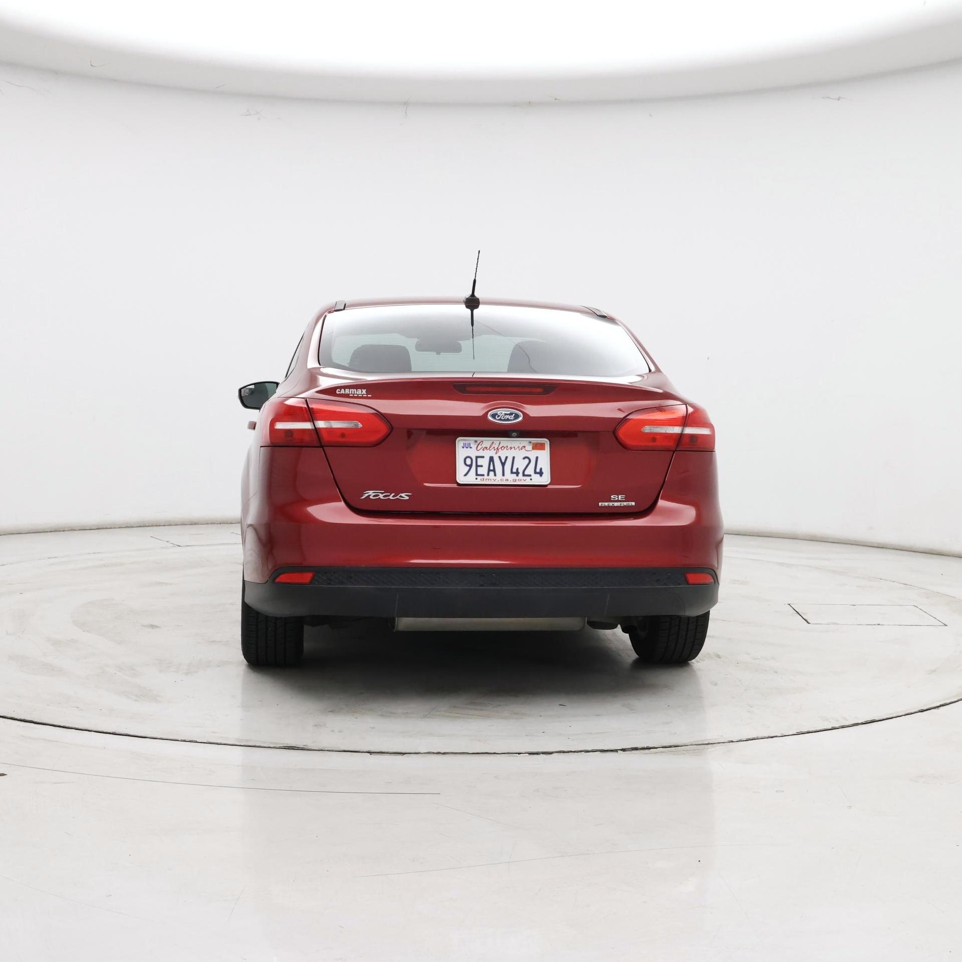 Thumbnail: 2015 Ford Focus - 6