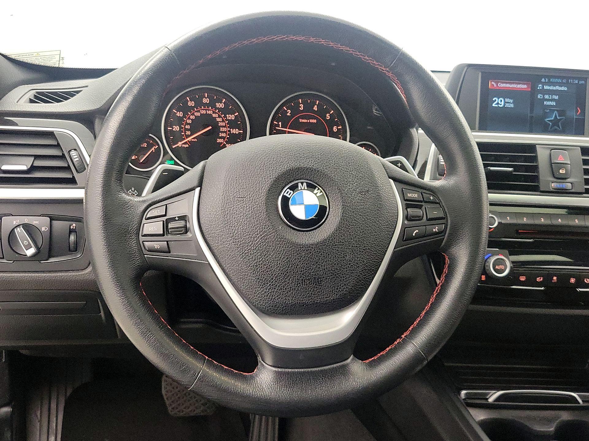 Thumbnail: 2018 BMW 3 Series - 10