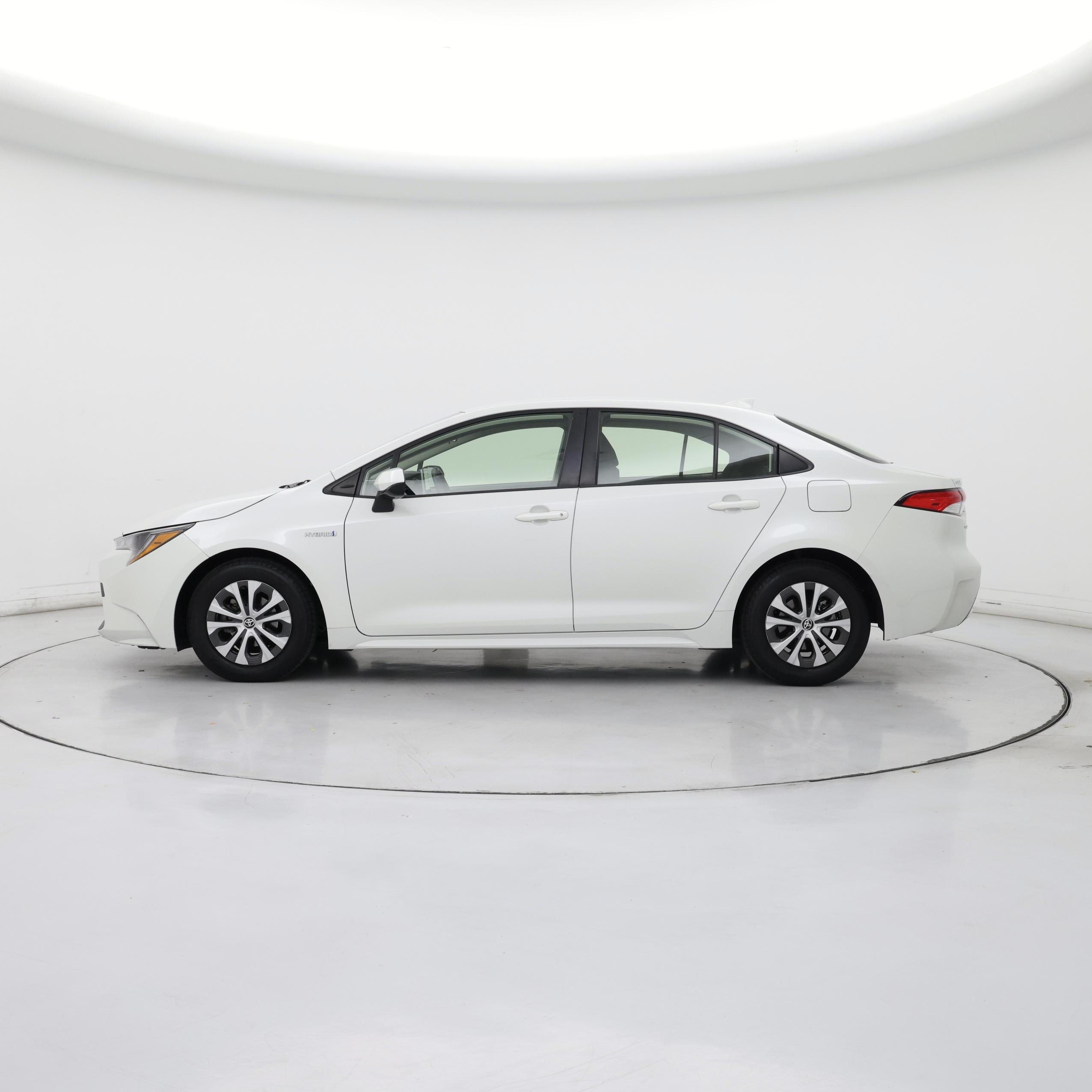 Thumbnail: 2021 Toyota Corolla - 3