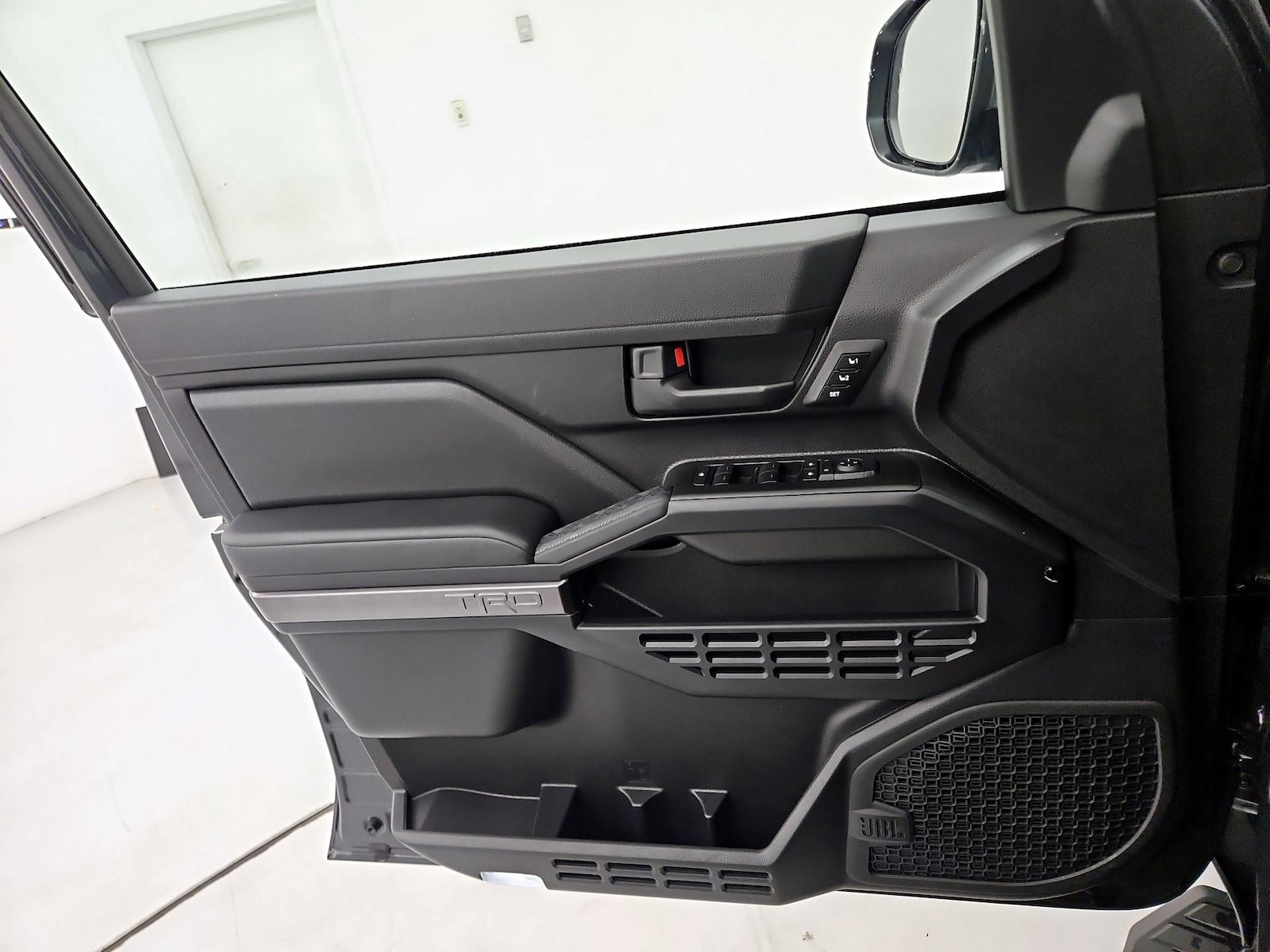 2025 Toyota 4Runner TRD Off-Road Premium - Photo 13