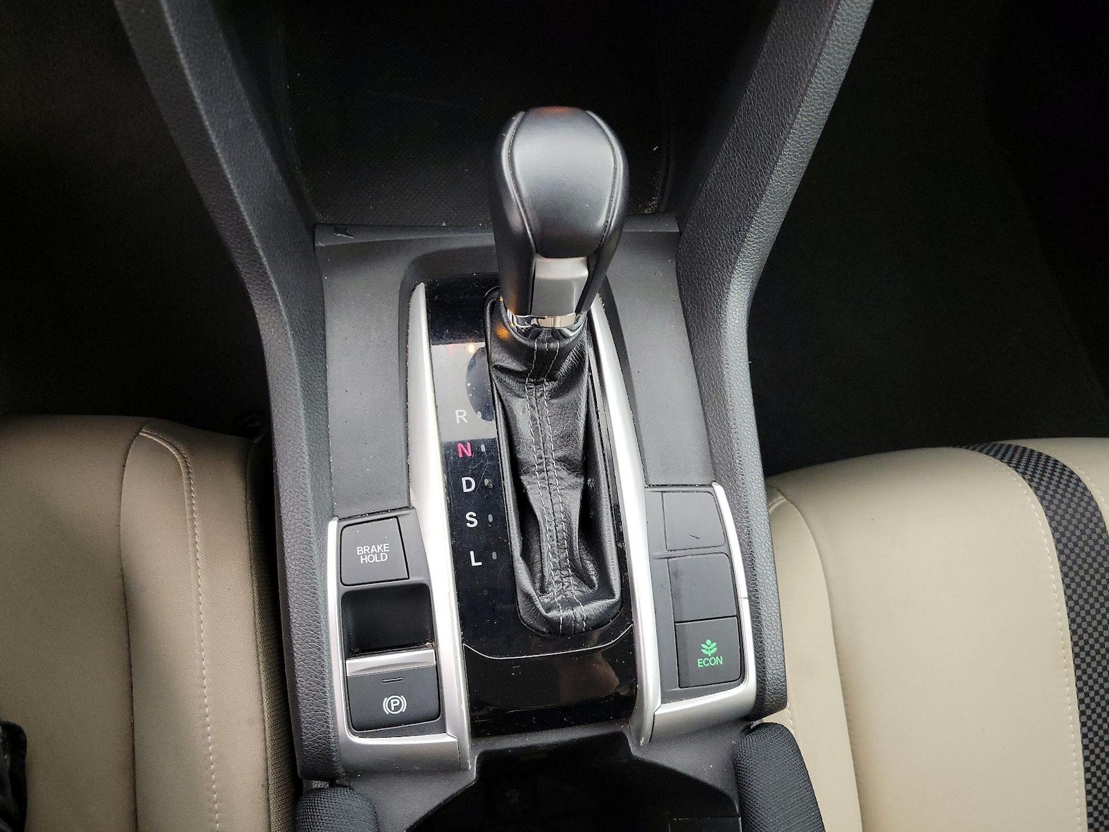 2019 Honda Civic EX - Photo 18