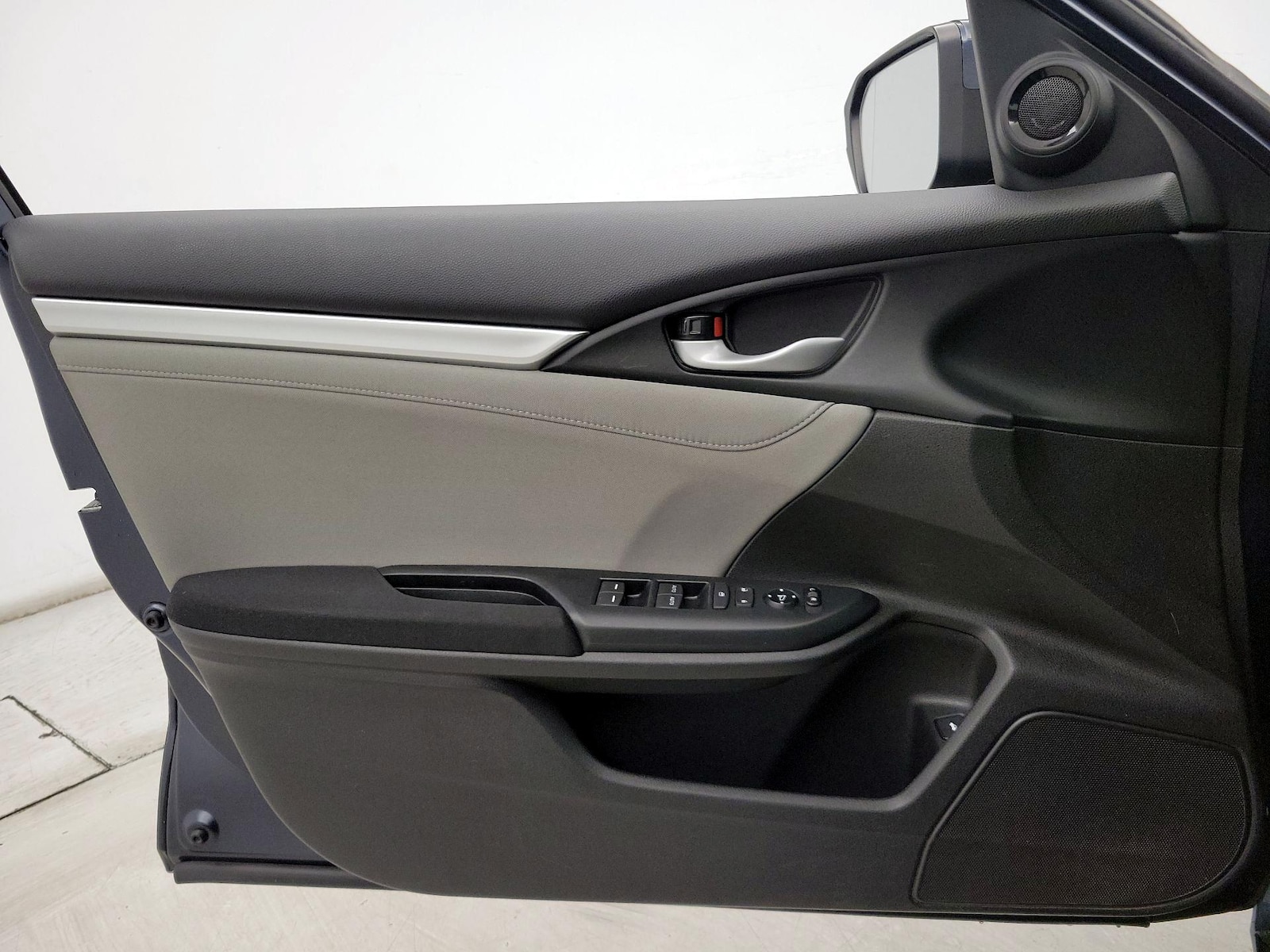 2016 Honda Civic EX-T - Photo 13
