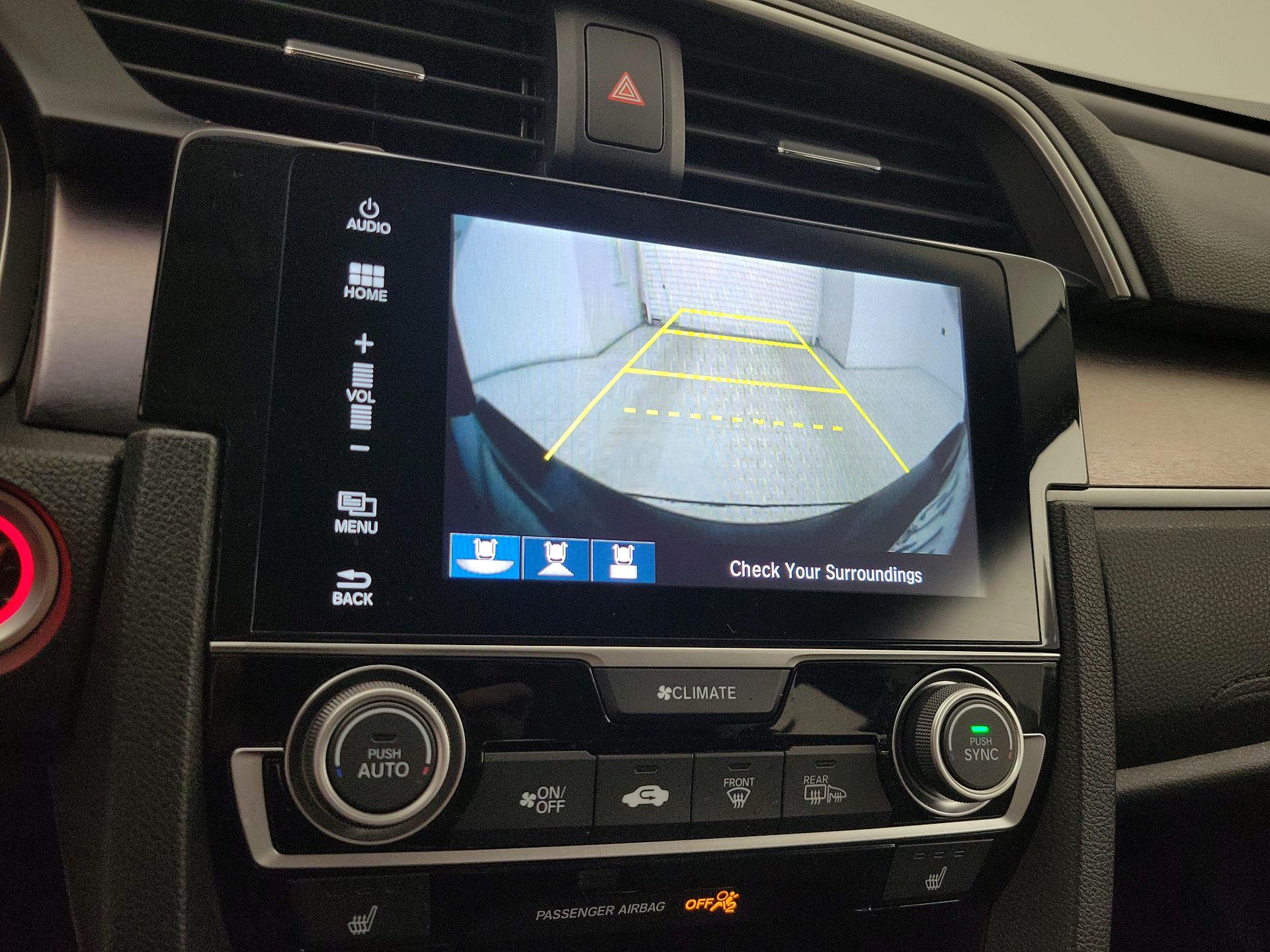 Thumbnail: 2016 Honda Civic - 14