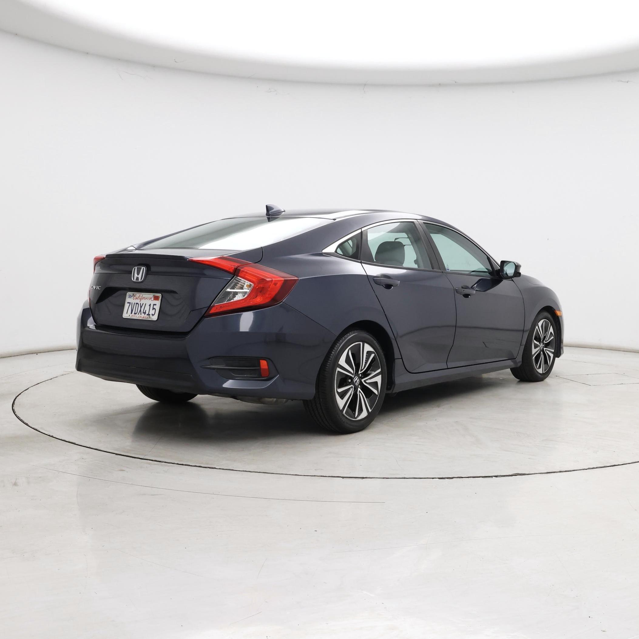 Thumbnail: 2016 Honda Civic - 8