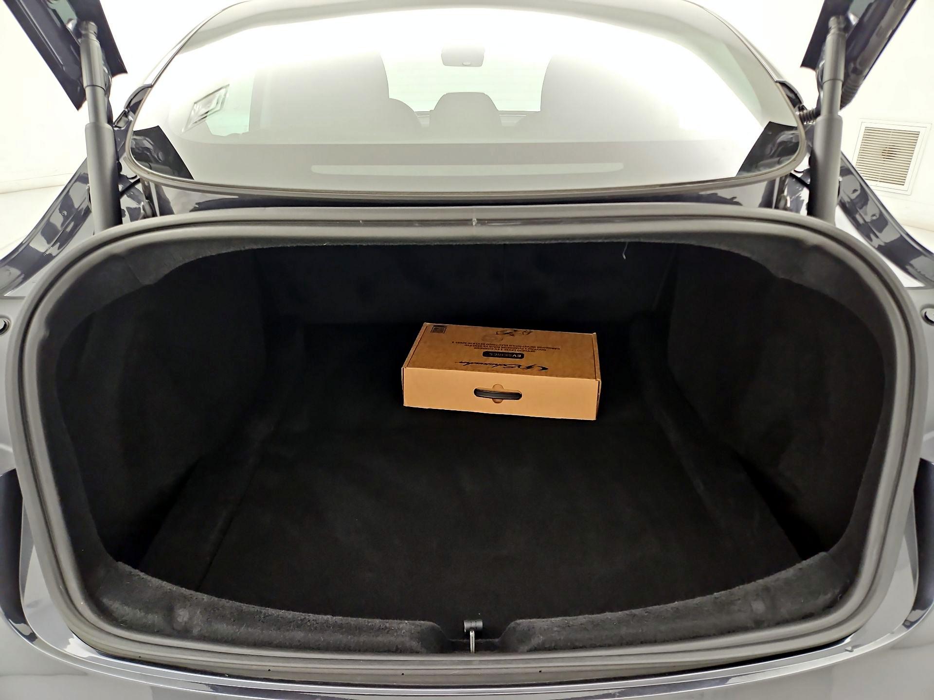 Thumbnail: 2025 Tesla Model 3 - 19