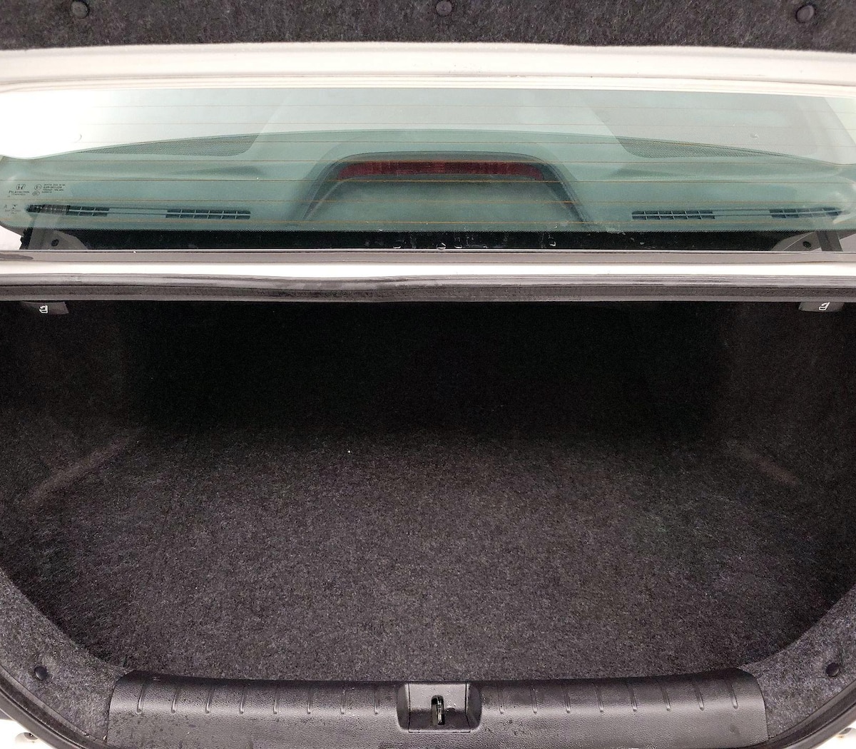 Trunk/Cargo (Seats Up)