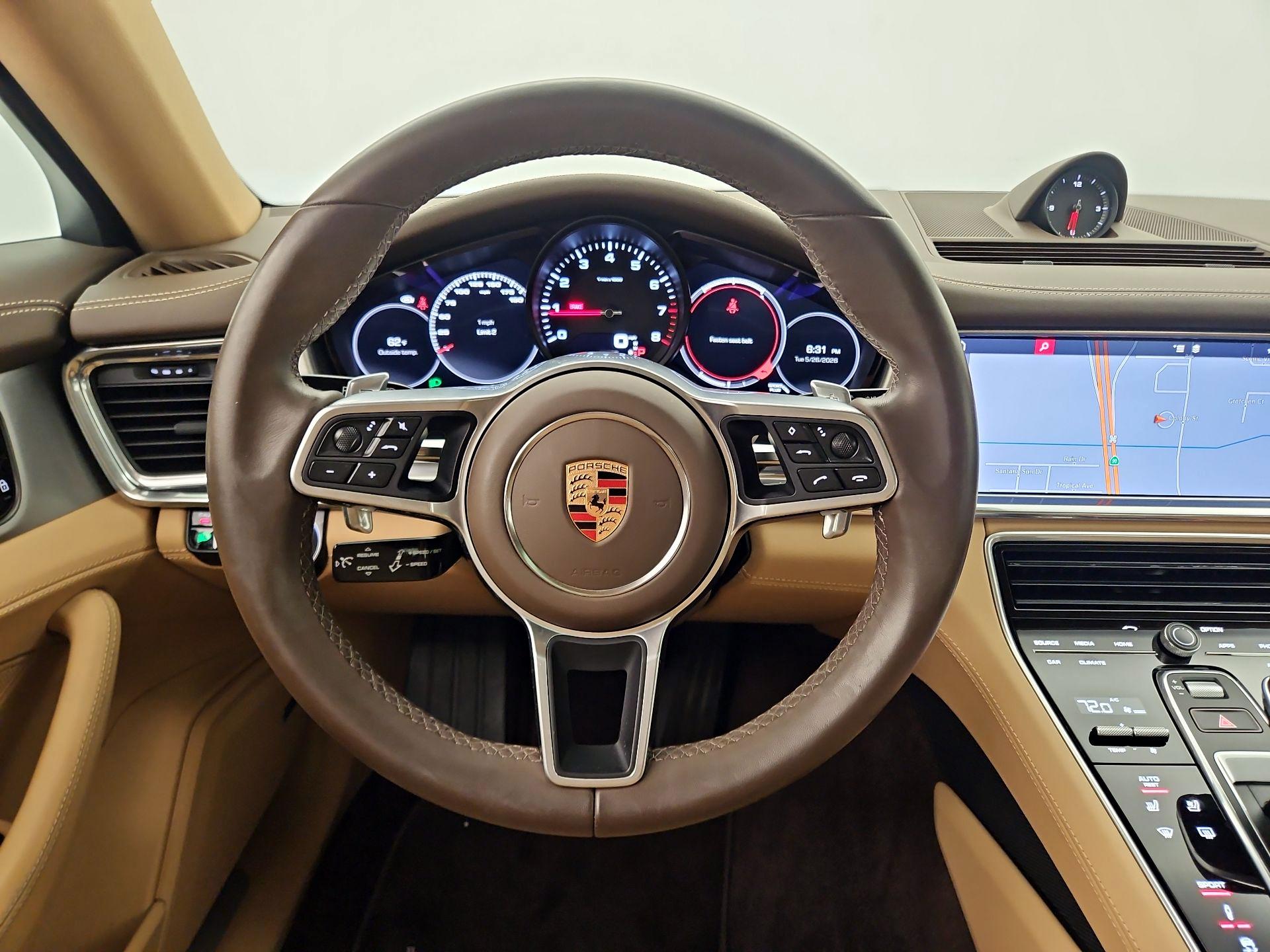 Thumbnail: 2020 Porsche Panamera - 10
