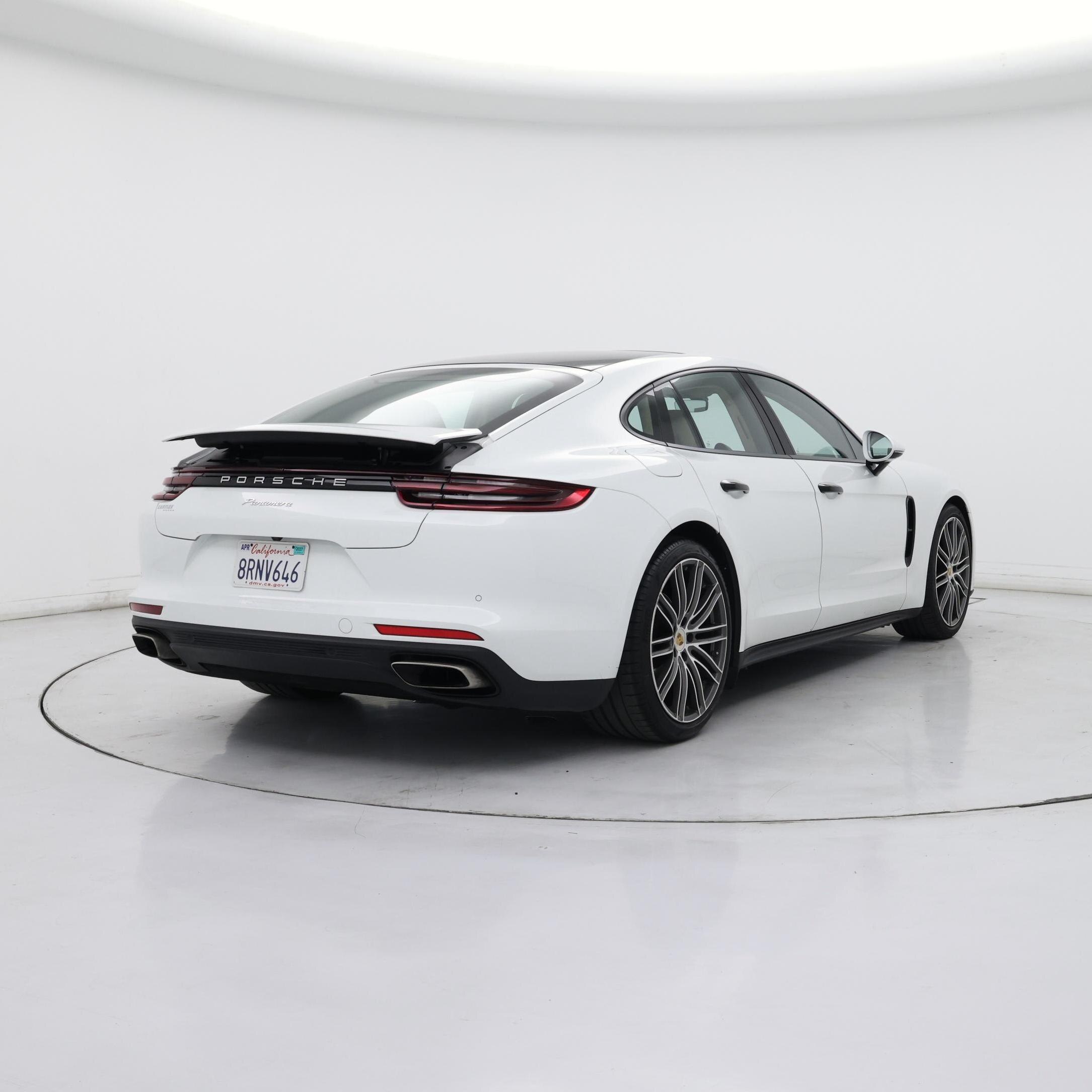 Thumbnail: 2020 Porsche Panamera - 8
