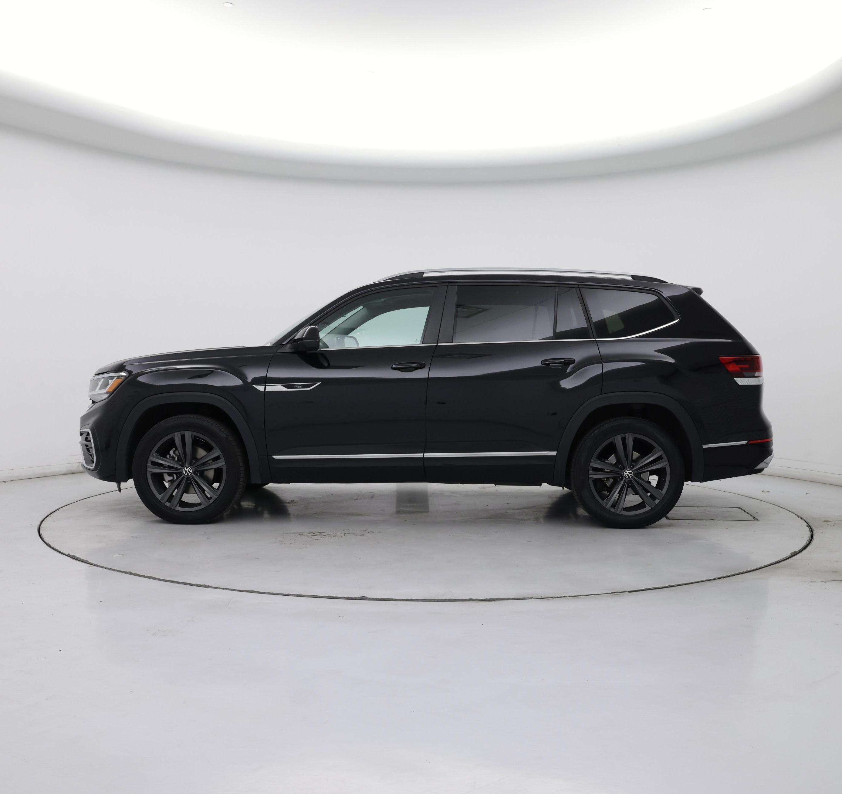 Thumbnail: 2022 Volkswagen Atlas - 3