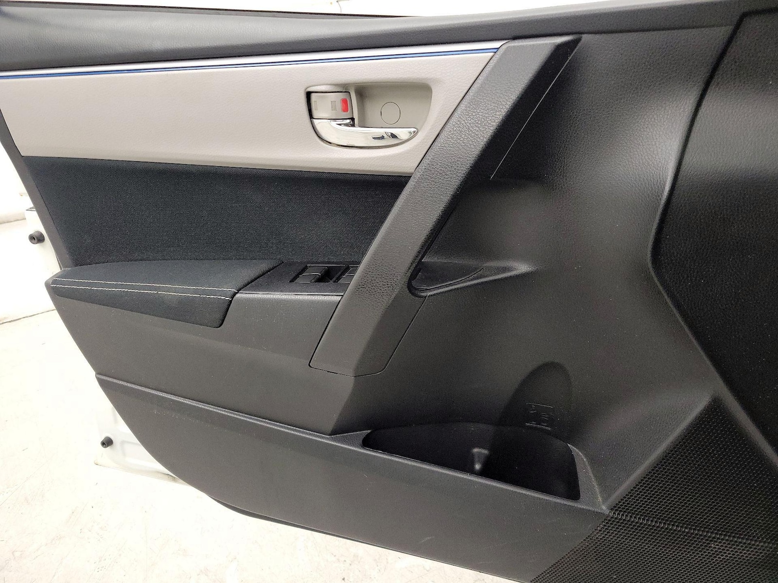 2014 Toyota Corolla LE Eco Plus - Photo 13