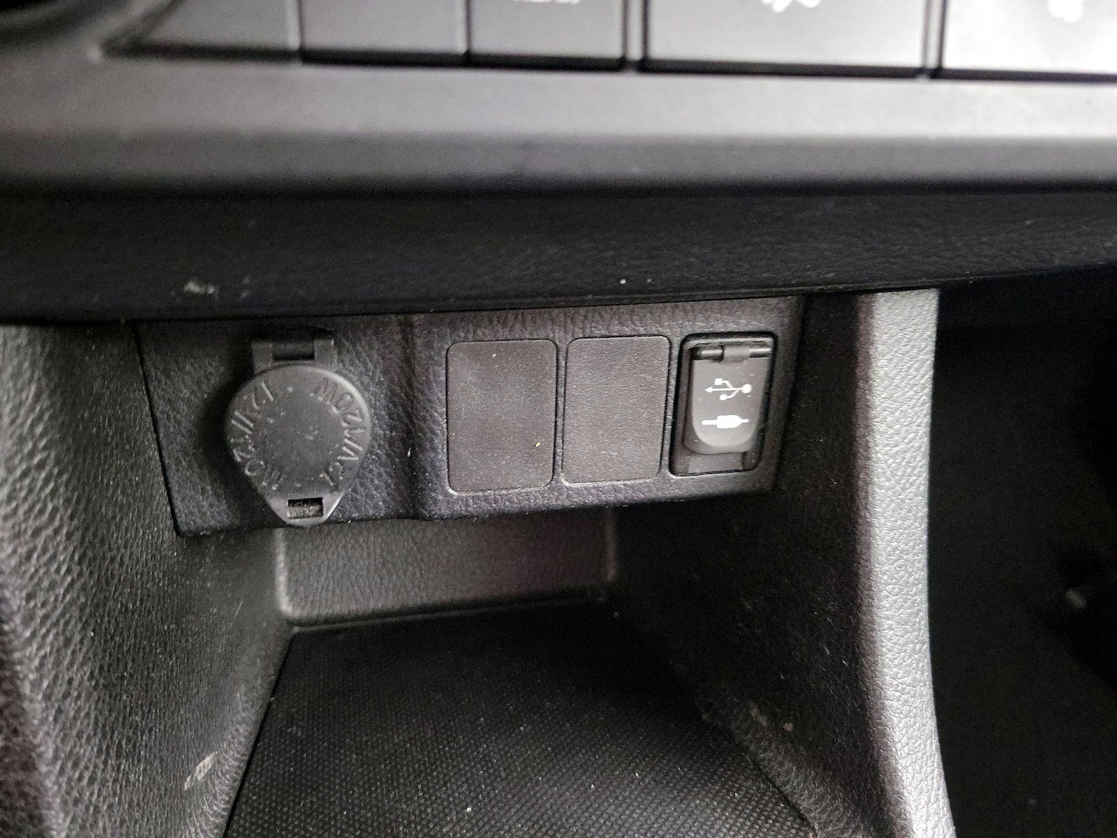 2014 Toyota Corolla LE Eco Plus - Photo 19