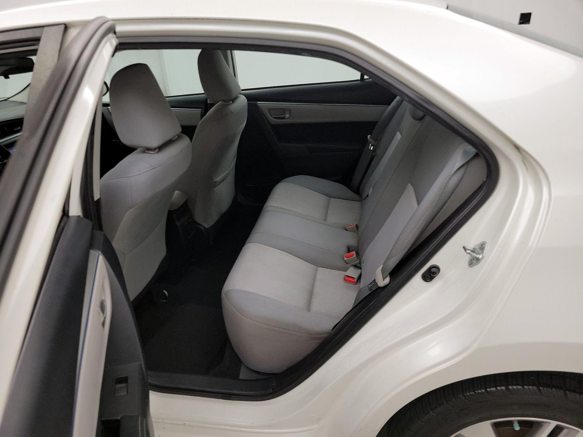 Thumbnail: 2014 Toyota Corolla - 19