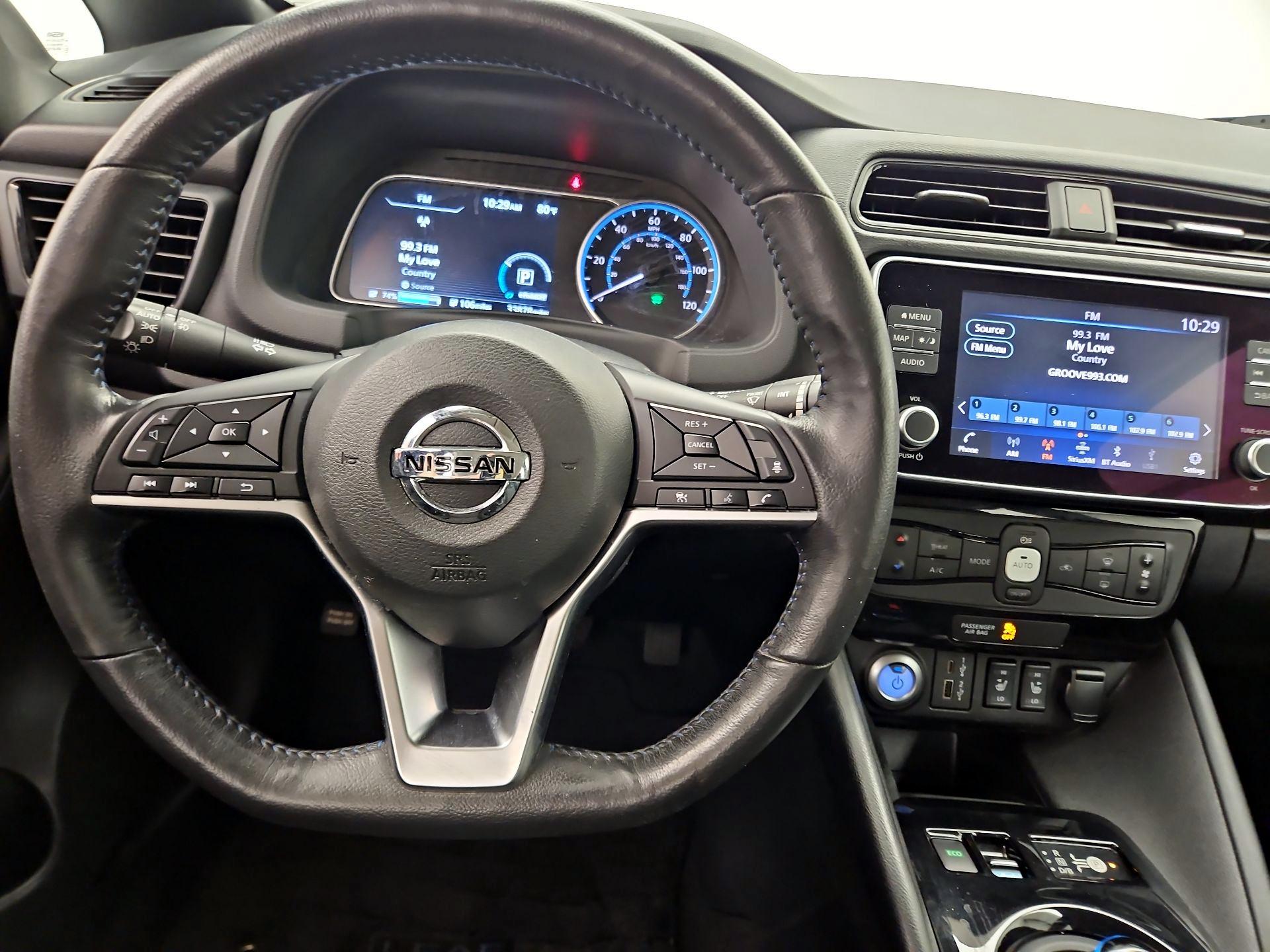 Thumbnail: 2021 Nissan Leaf - 10