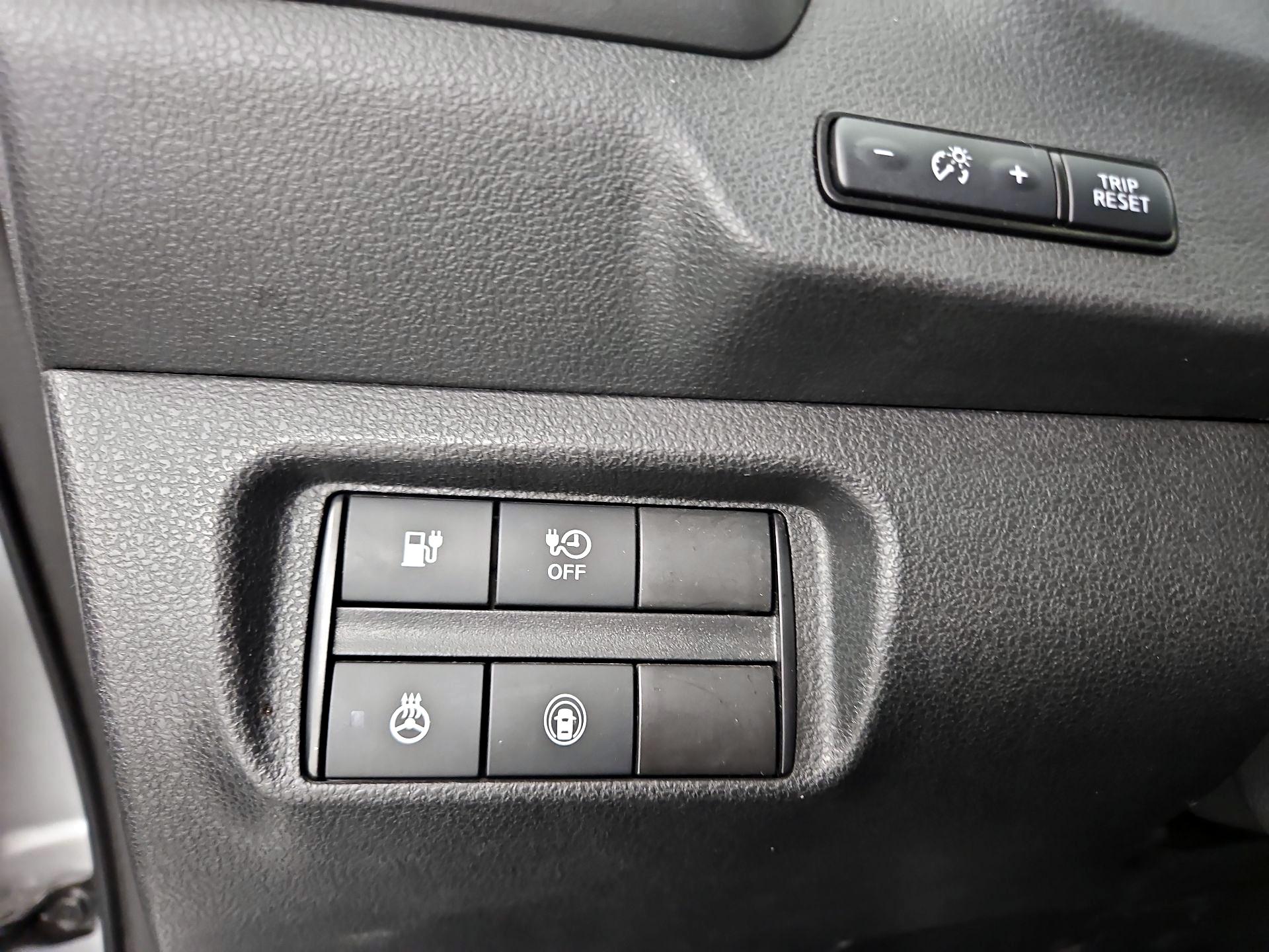 Thumbnail: 2021 Nissan Leaf - 13
