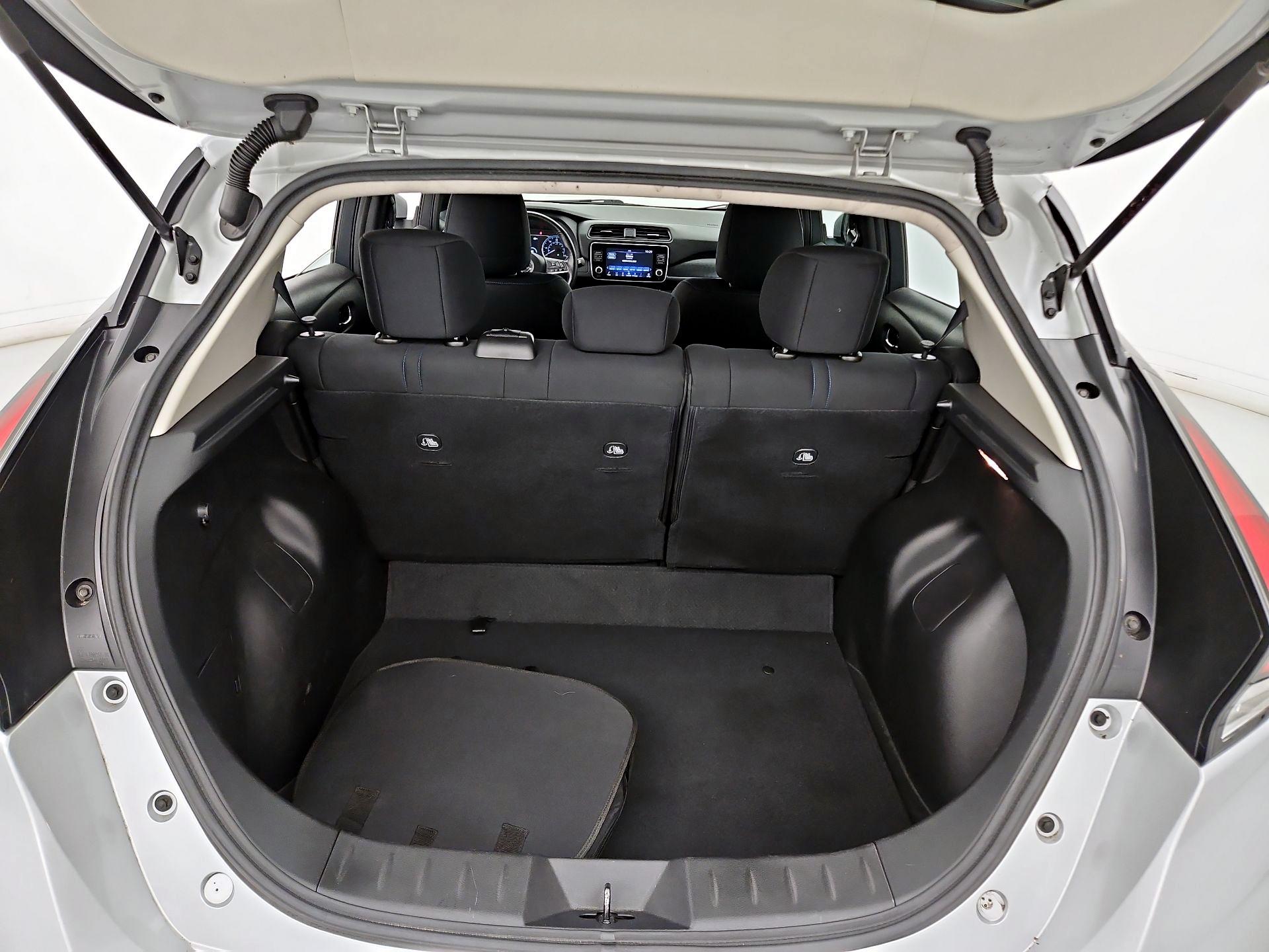 Thumbnail: 2021 Nissan Leaf - 20