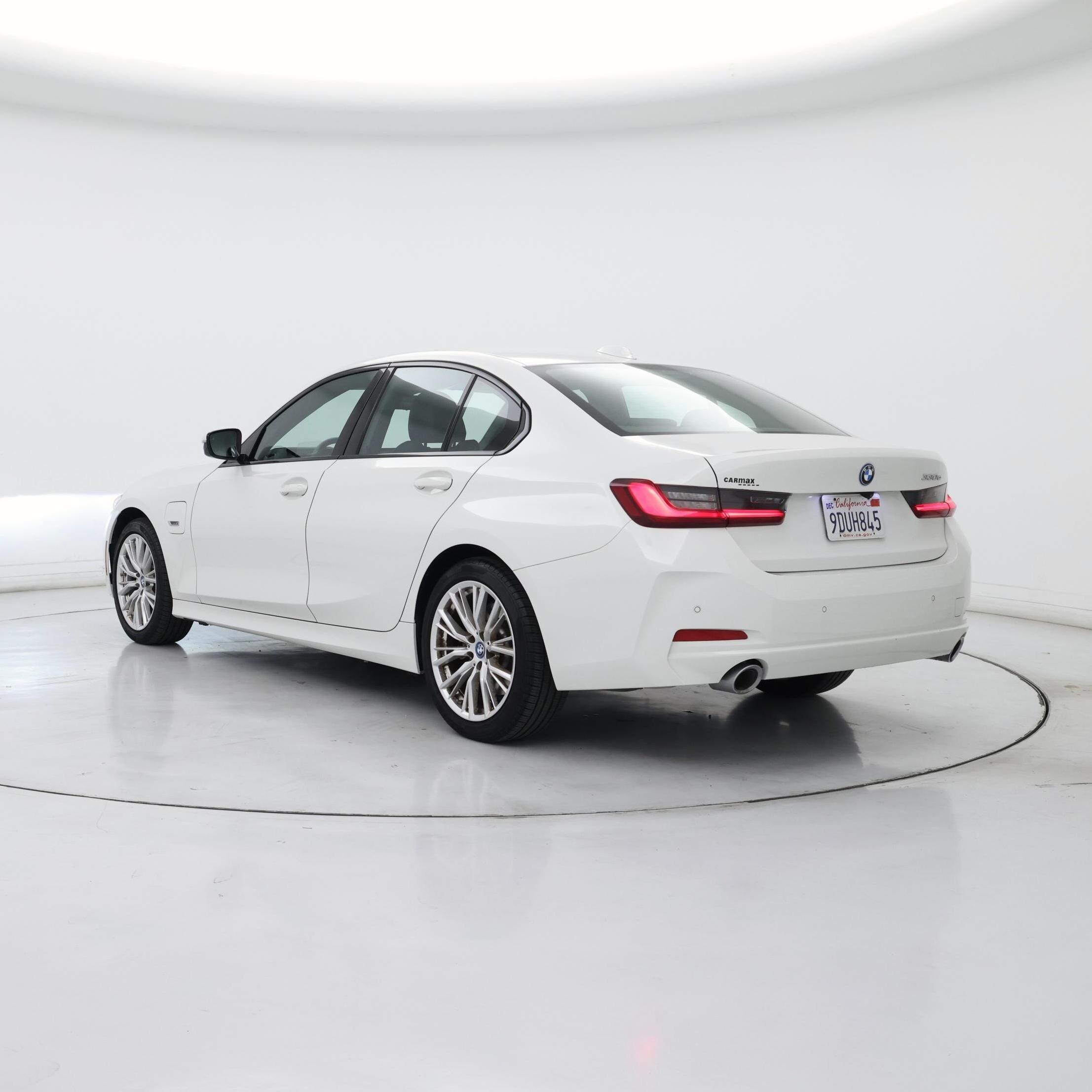 Thumbnail: 2023 BMW 3 Series - 2