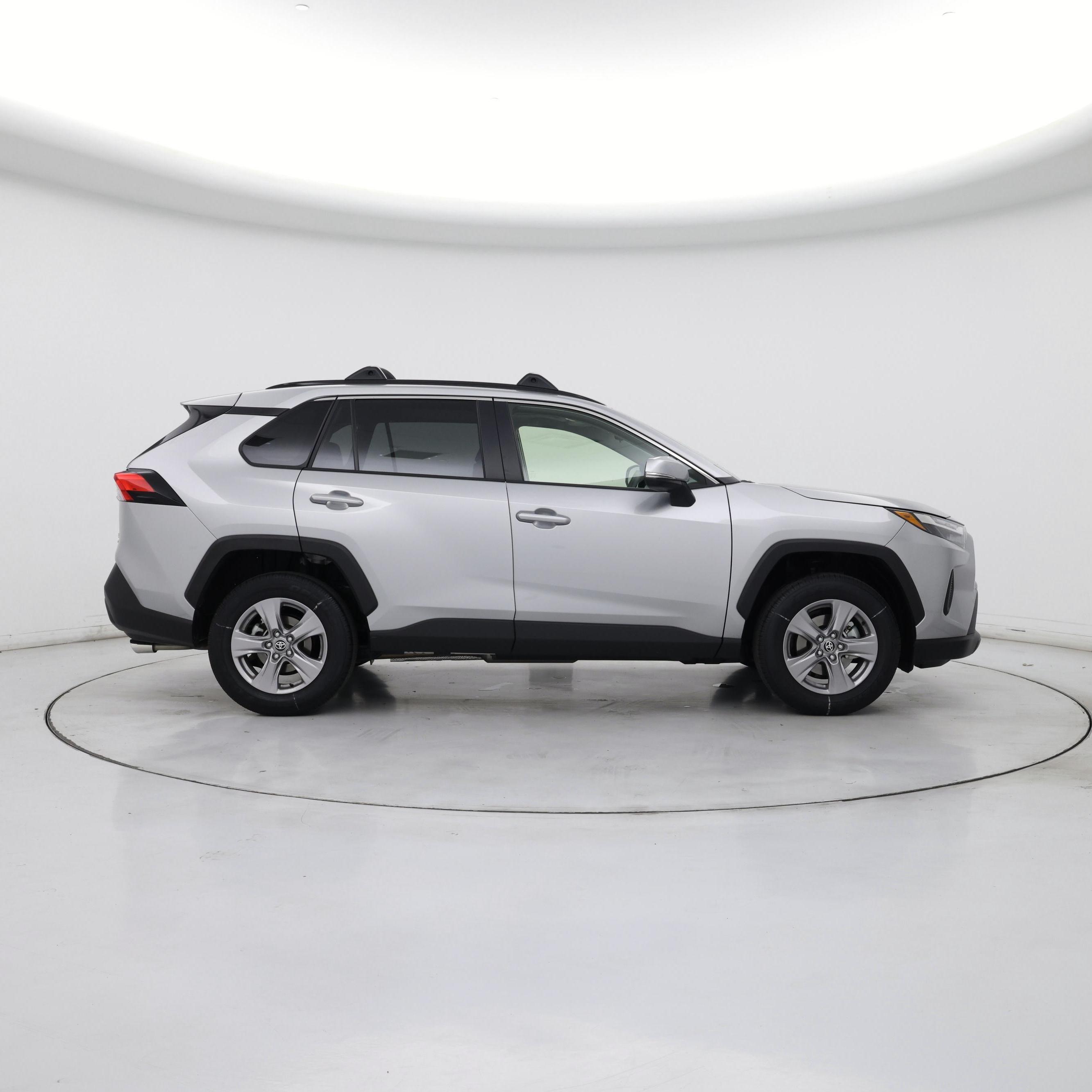Thumbnail: 2025 Toyota RAV4 - 7
