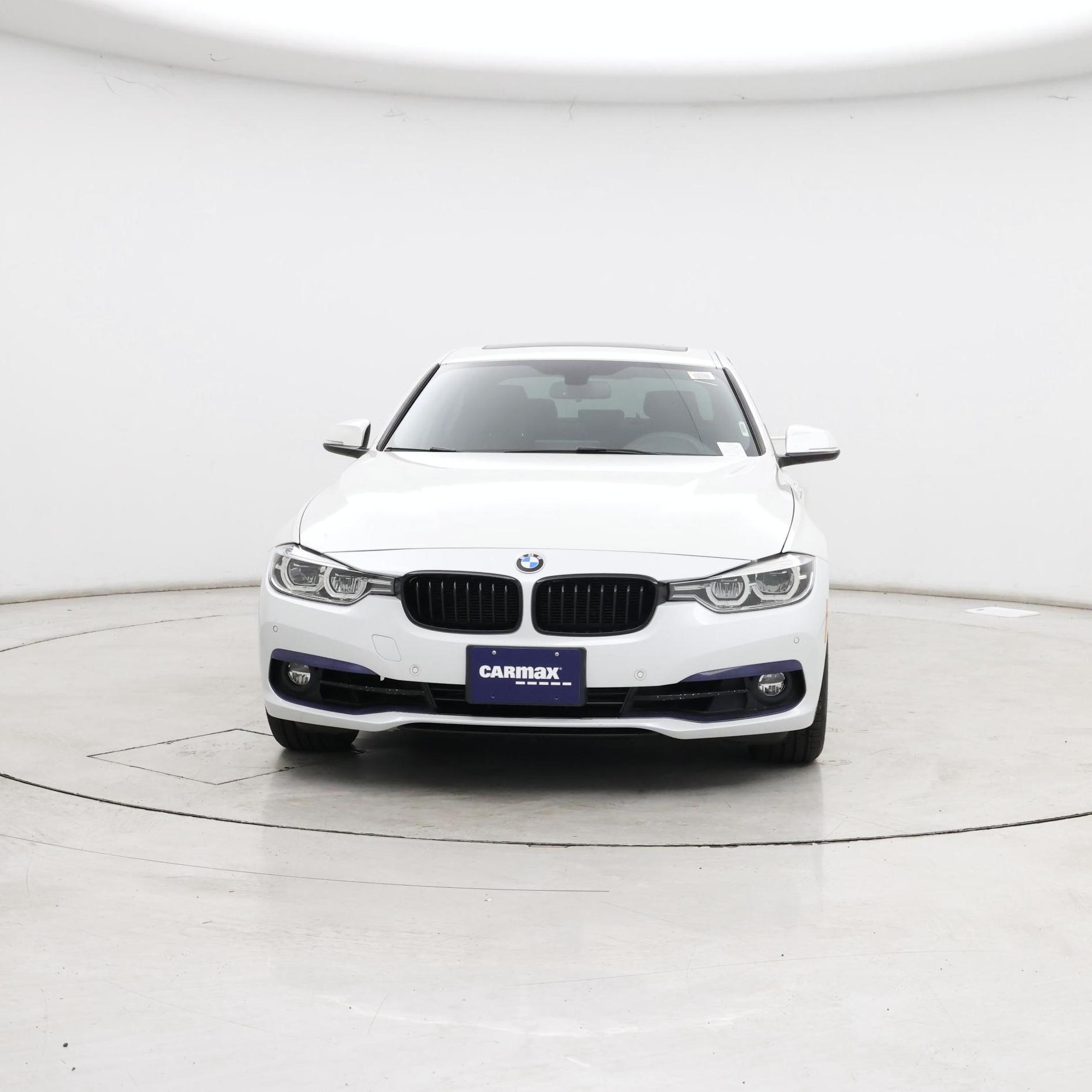 Thumbnail: 2016 BMW 3 Series - 5