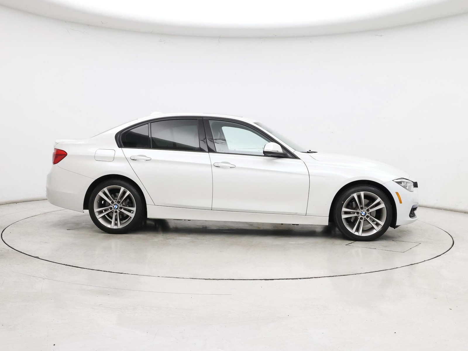 2016 BMW 3 Series 328i - Photo 8