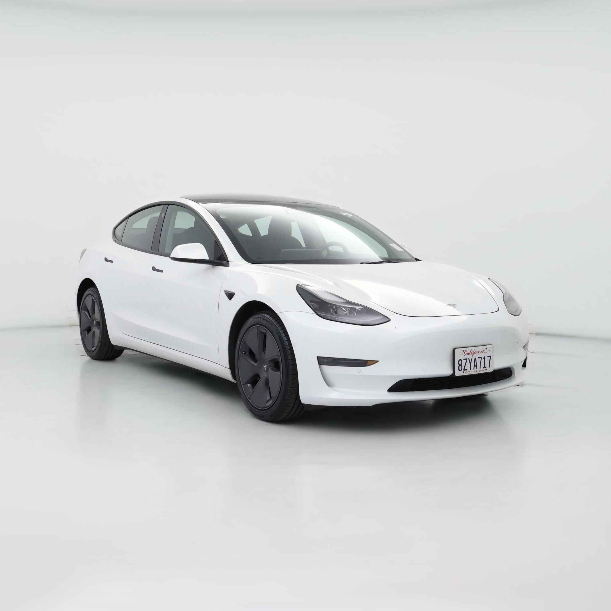 Thumbnail: 2022 Tesla Model 3 - 1