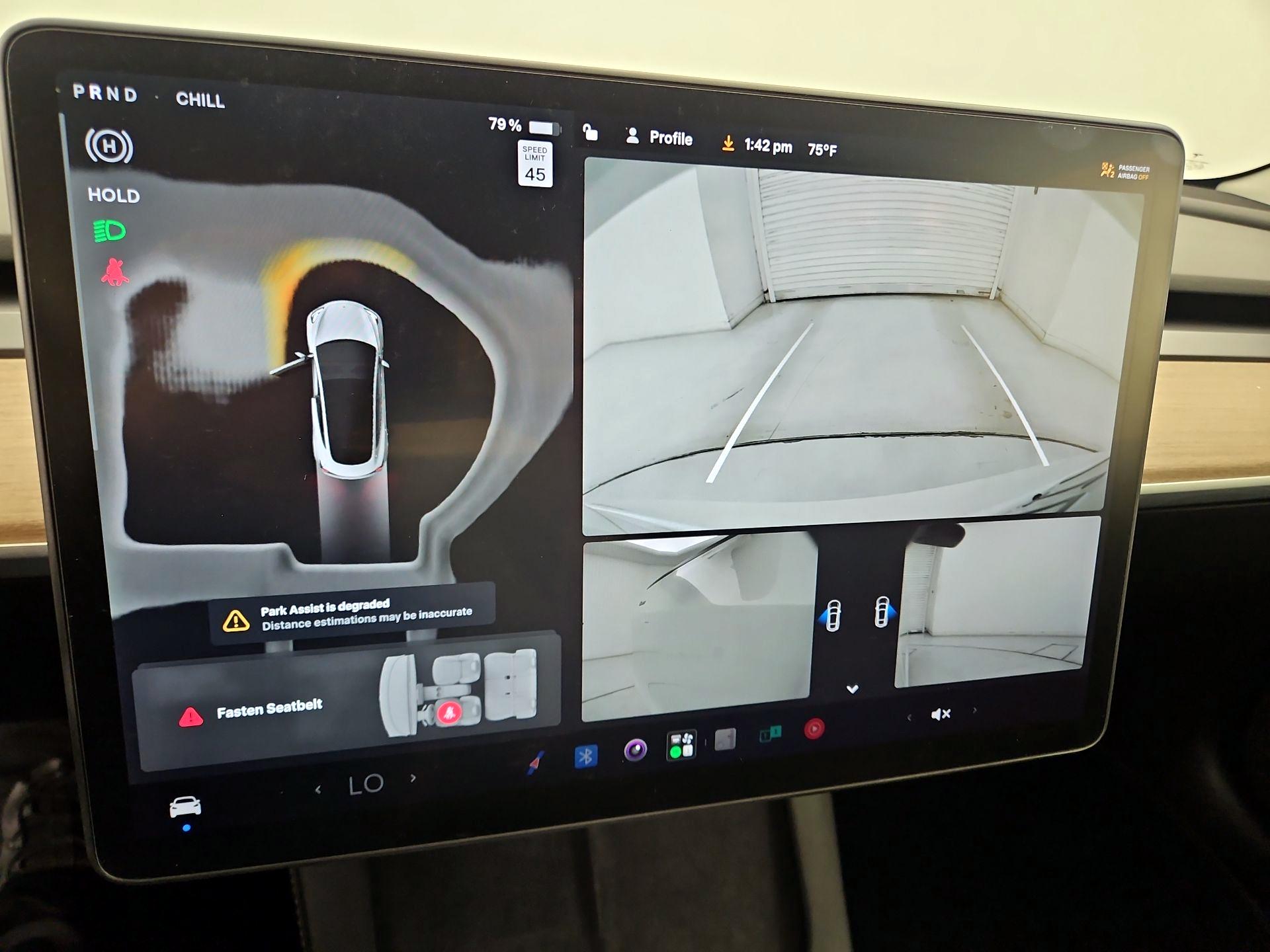 Thumbnail: 2022 Tesla Model 3 - 14