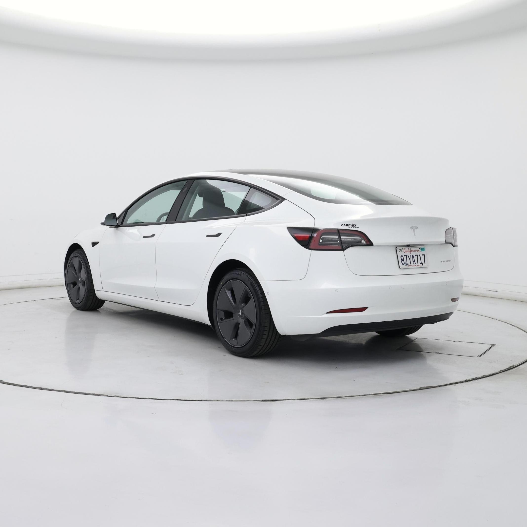Thumbnail: 2022 Tesla Model 3 - 2