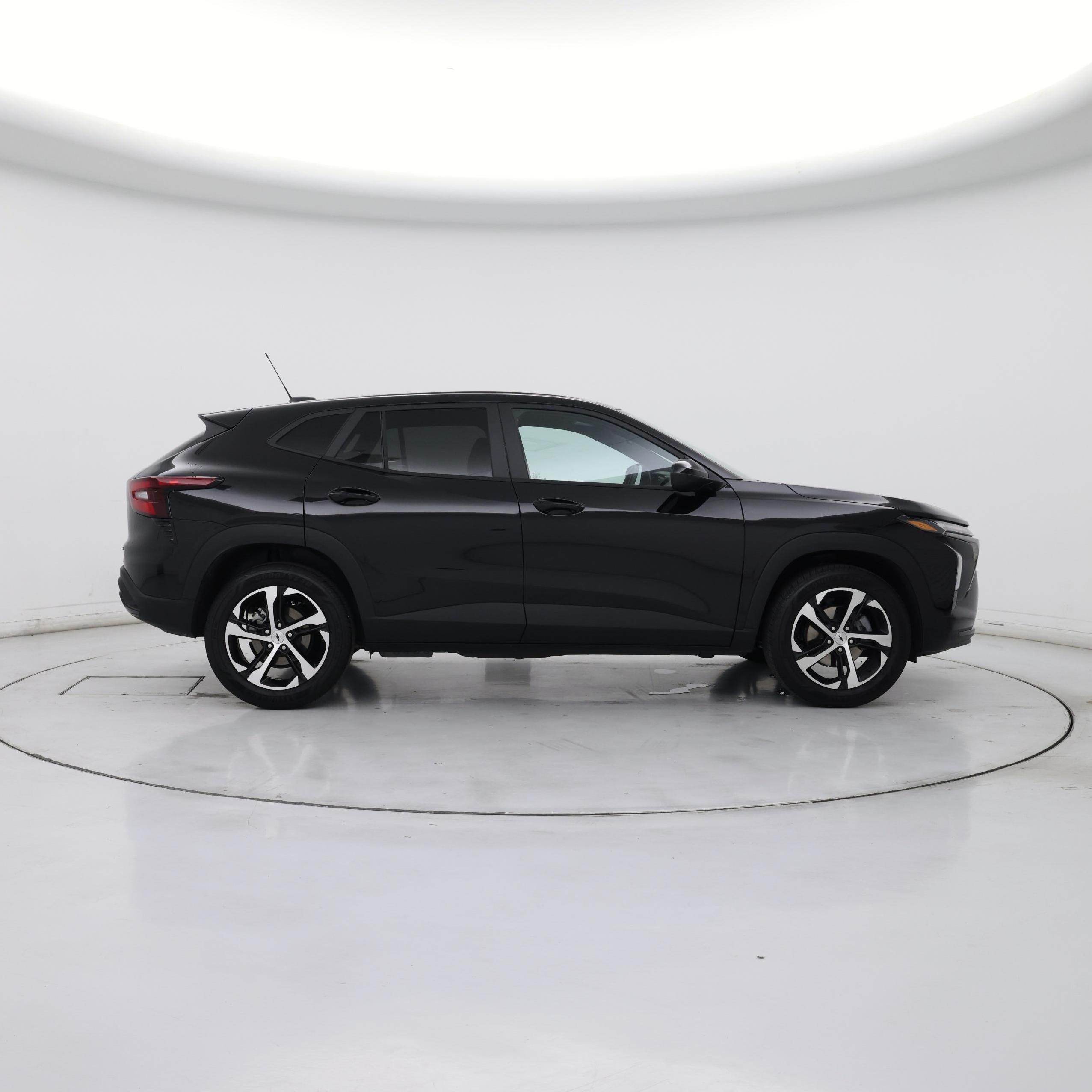 Thumbnail: 2026 Chevrolet Trax - 7