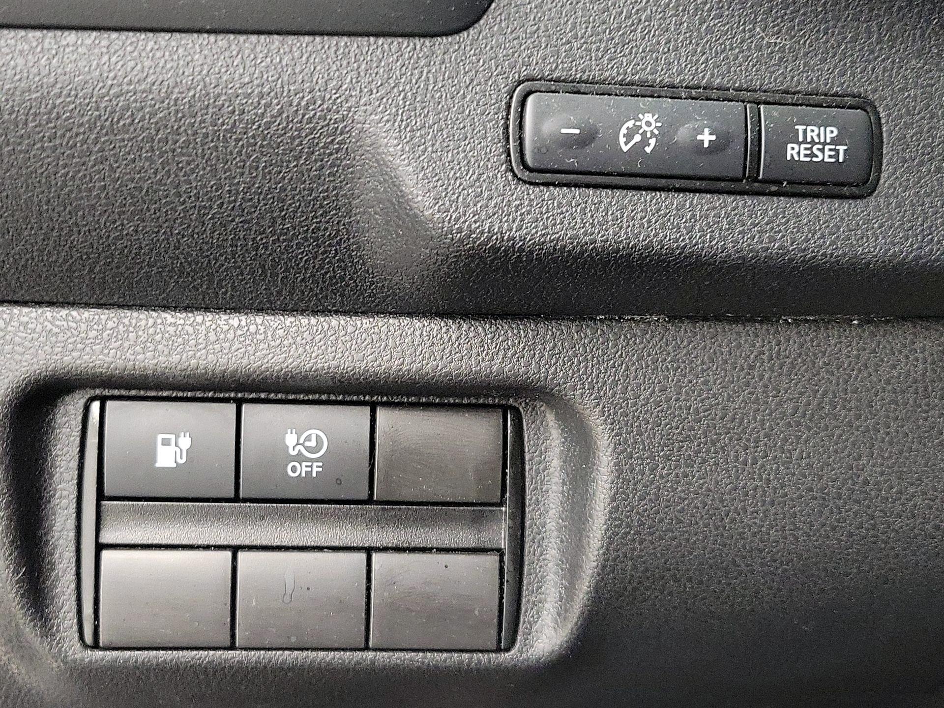 Thumbnail: 2019 Nissan Leaf - 13