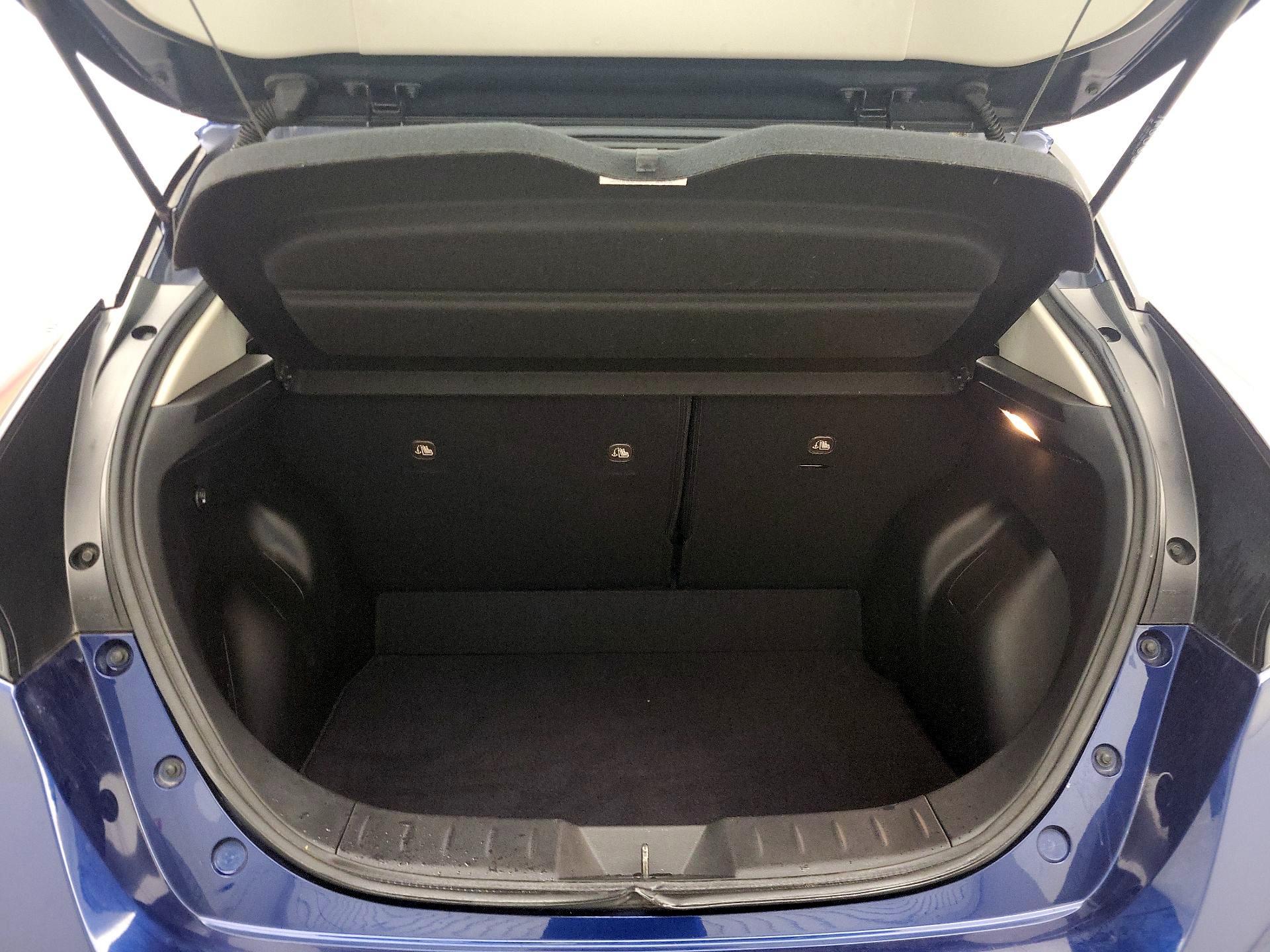Thumbnail: 2019 Nissan Leaf - 20