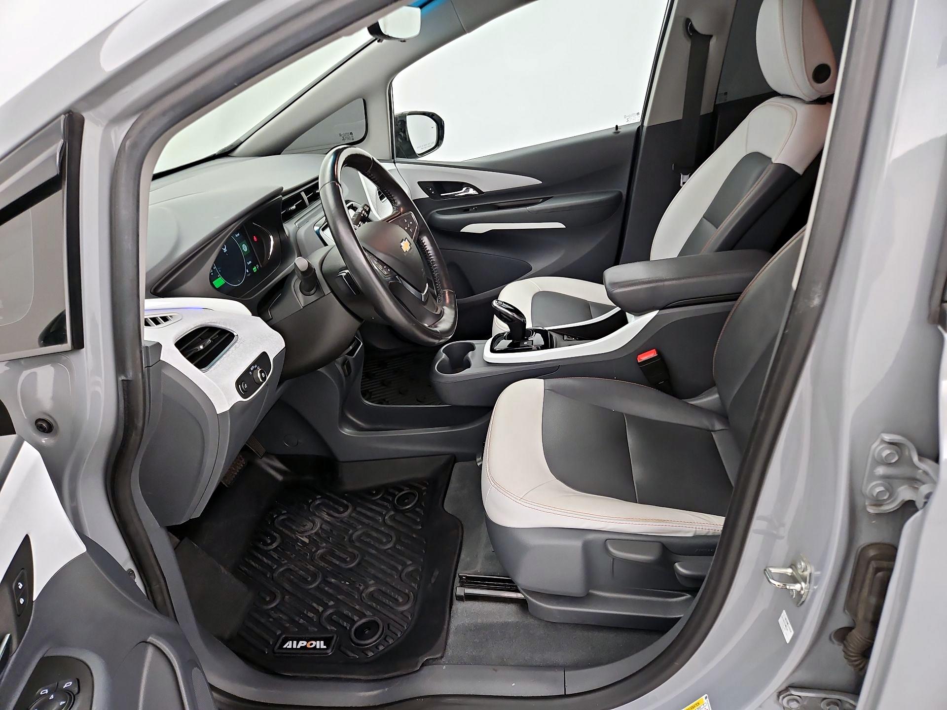 Thumbnail: 2021 Chevrolet Bolt EV - 11
