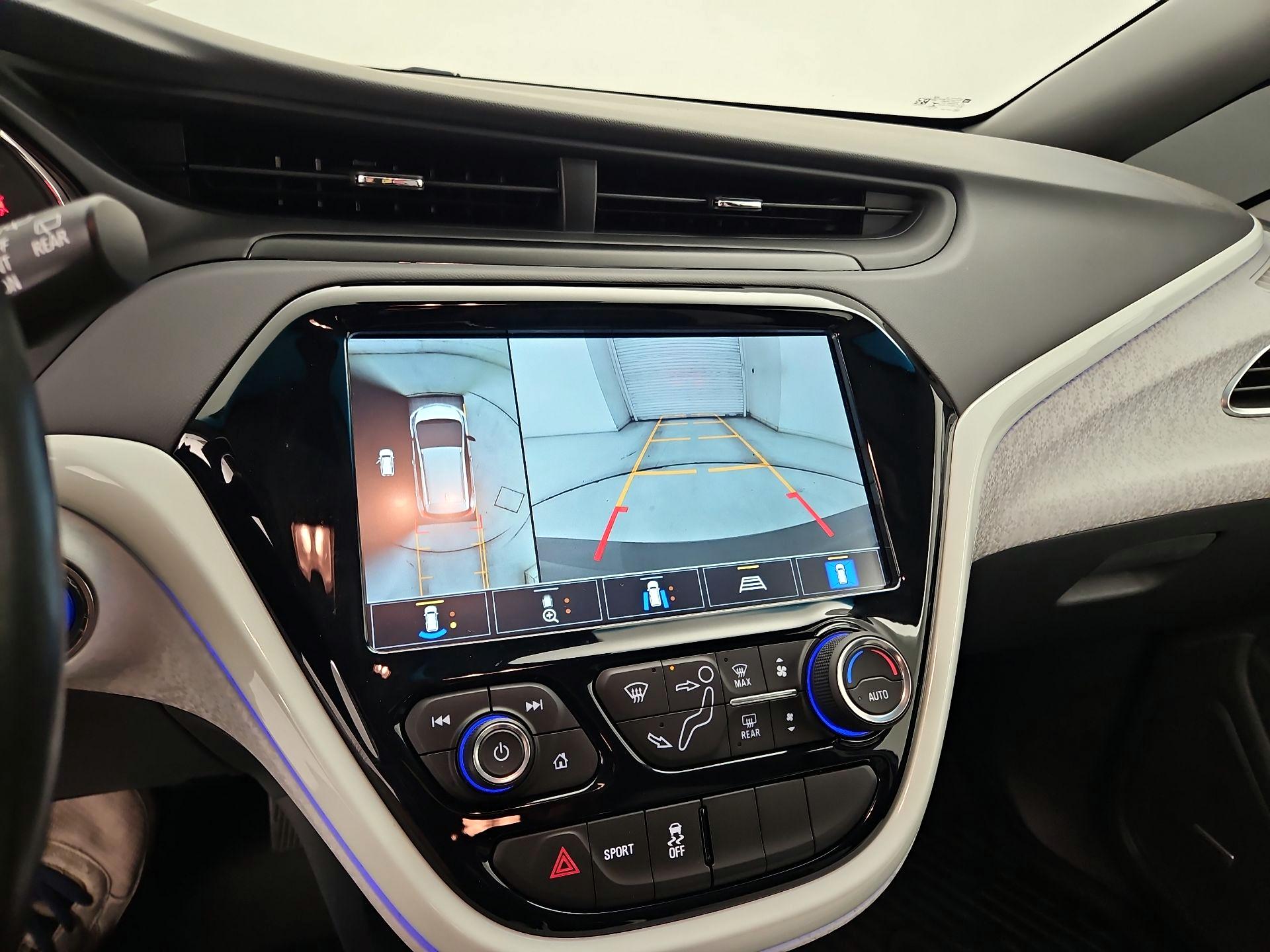 Thumbnail: 2021 Chevrolet Bolt EV - 14