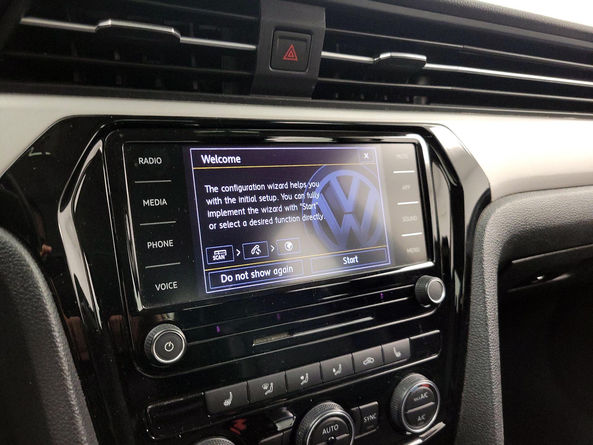 Thumbnail: 2021 Volkswagen Passat - 15