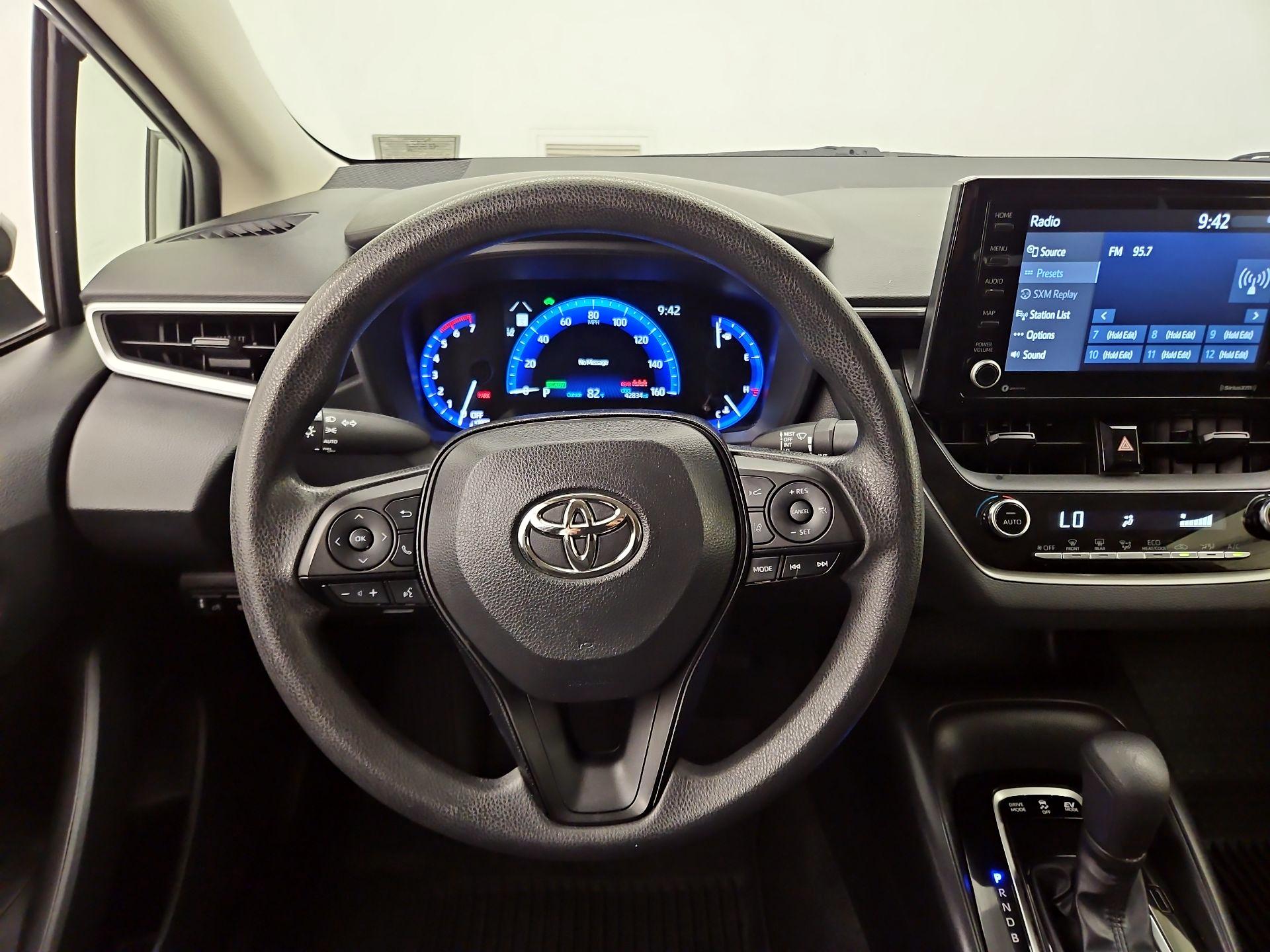 Thumbnail: 2022 Toyota Corolla - 10