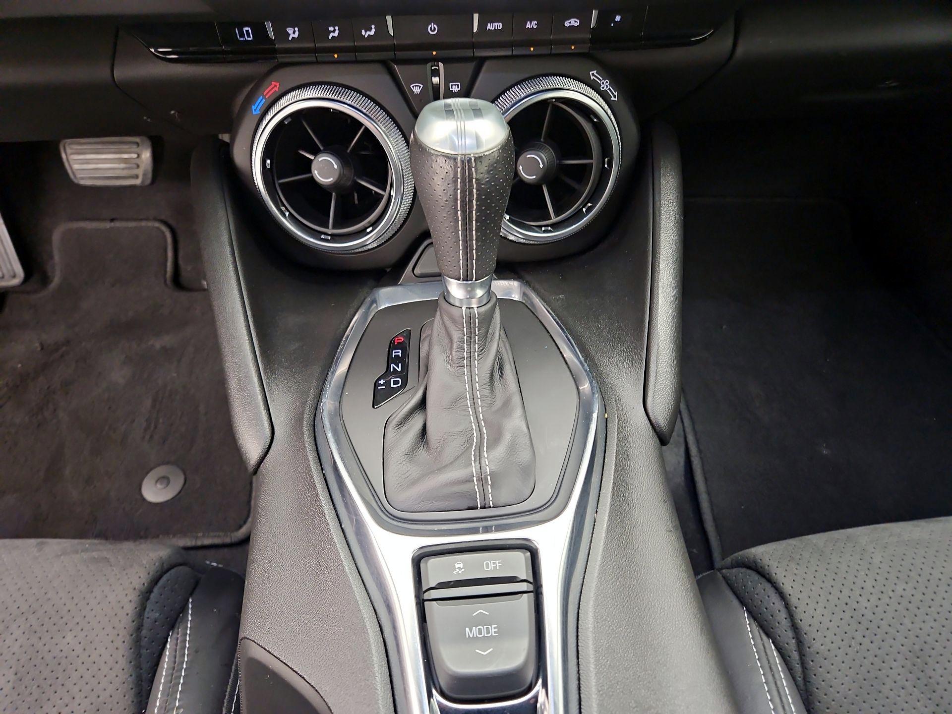 Thumbnail: 2021 Chevrolet Camaro - 17