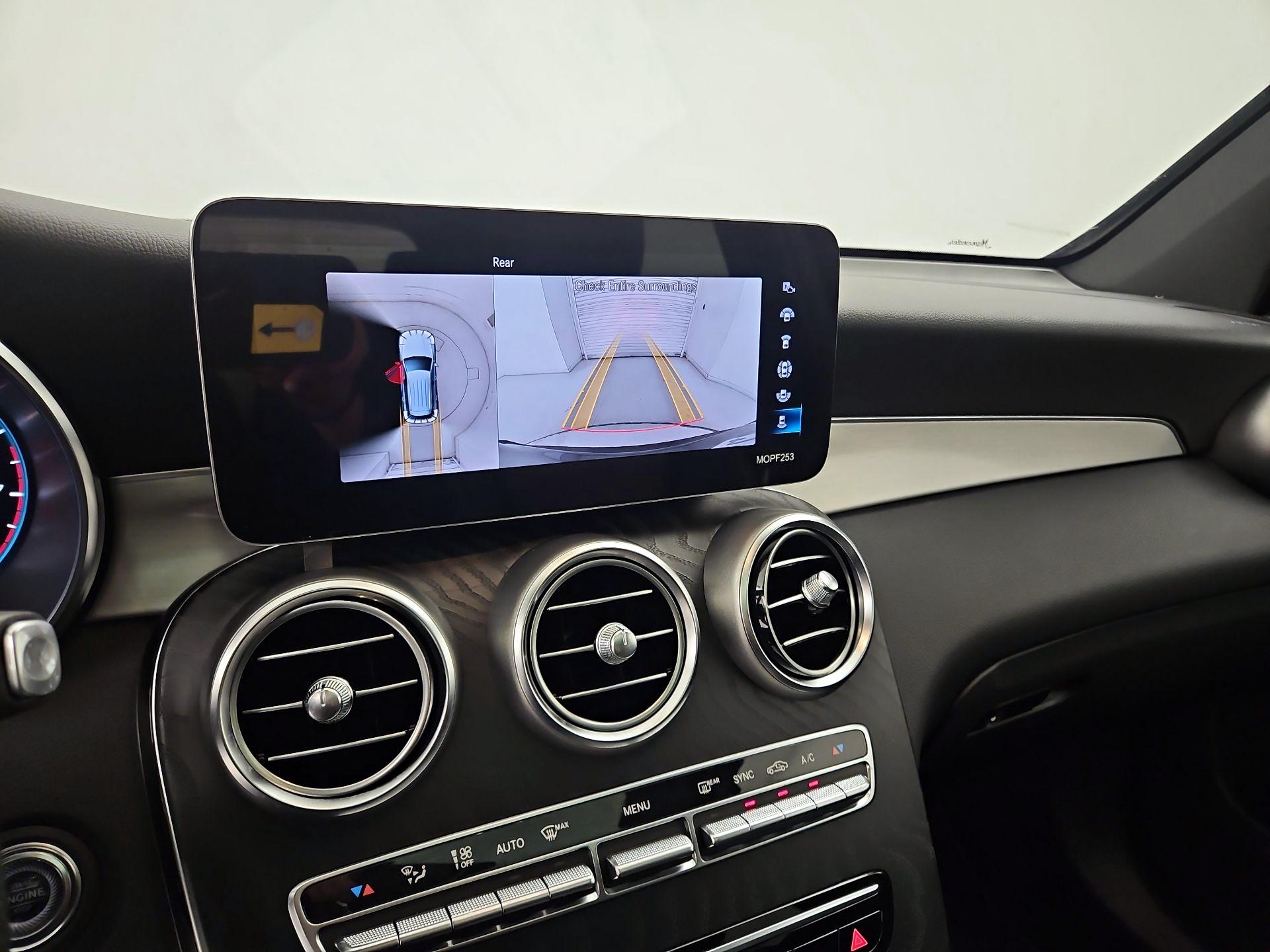Thumbnail: 2020 Mercedes-Benz GLC - 14