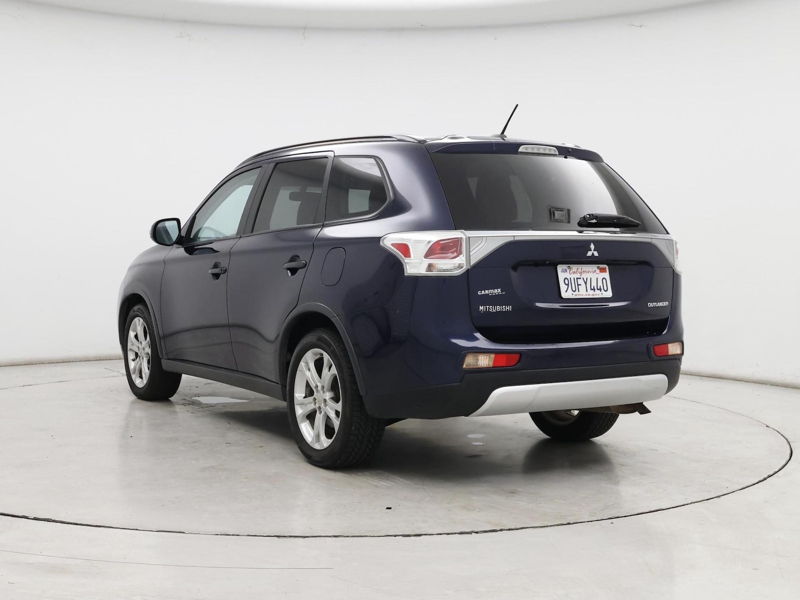 2015 Mitsubishi Outlander SE - Photo 3