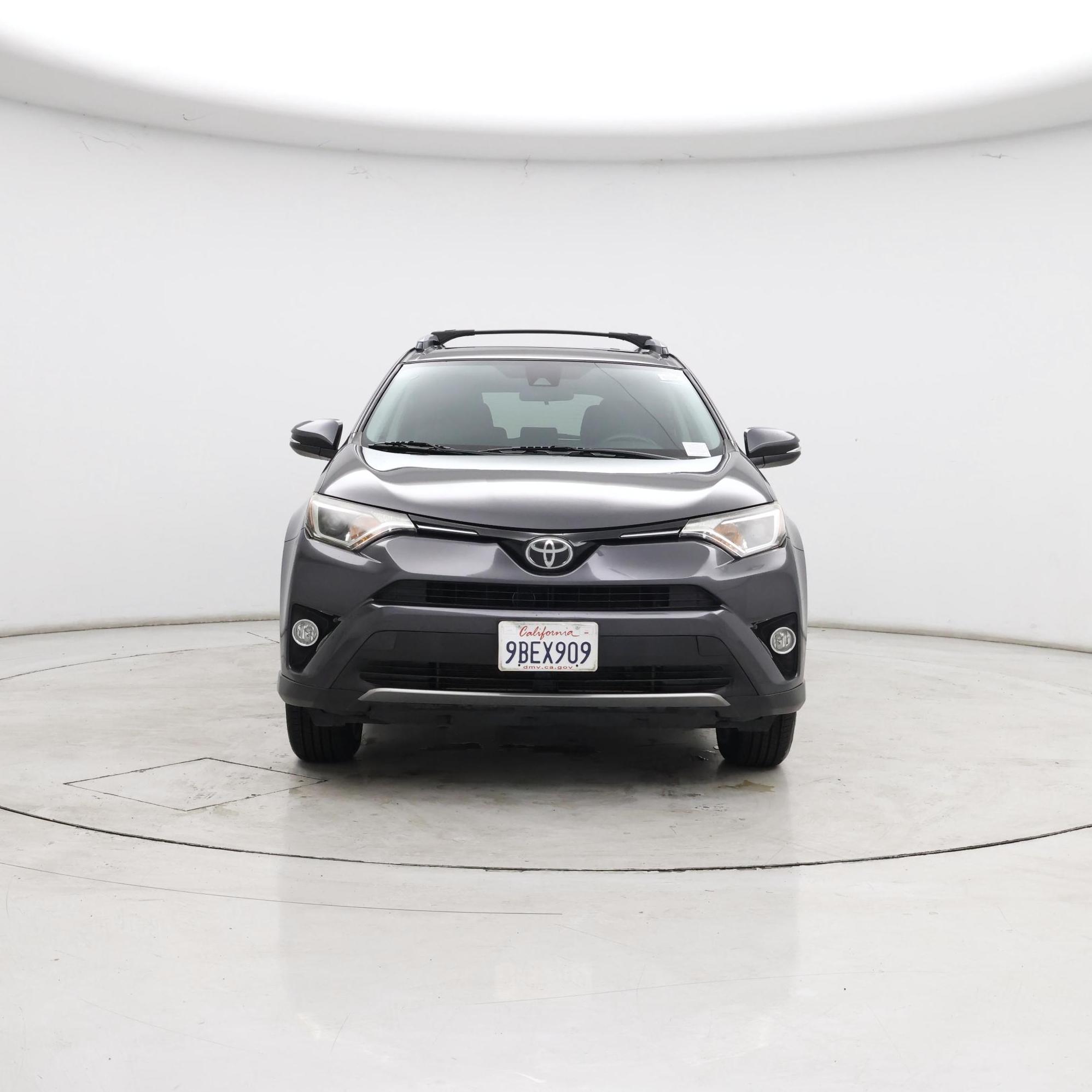Thumbnail: 2018 Toyota RAV4 - 5