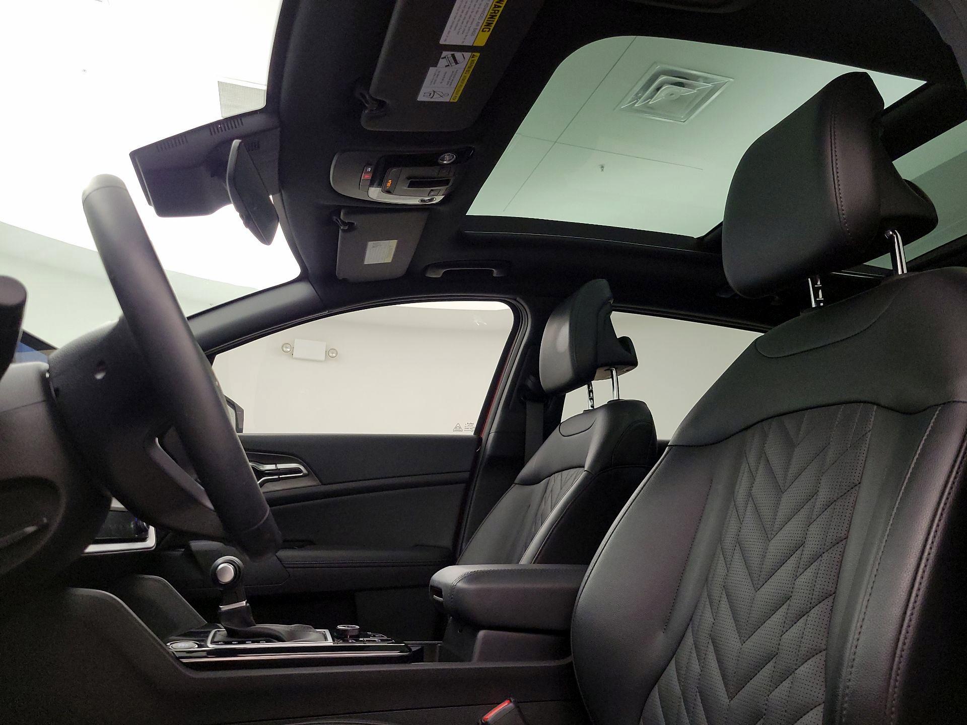 Thumbnail: 2025 Kia Sportage - 20