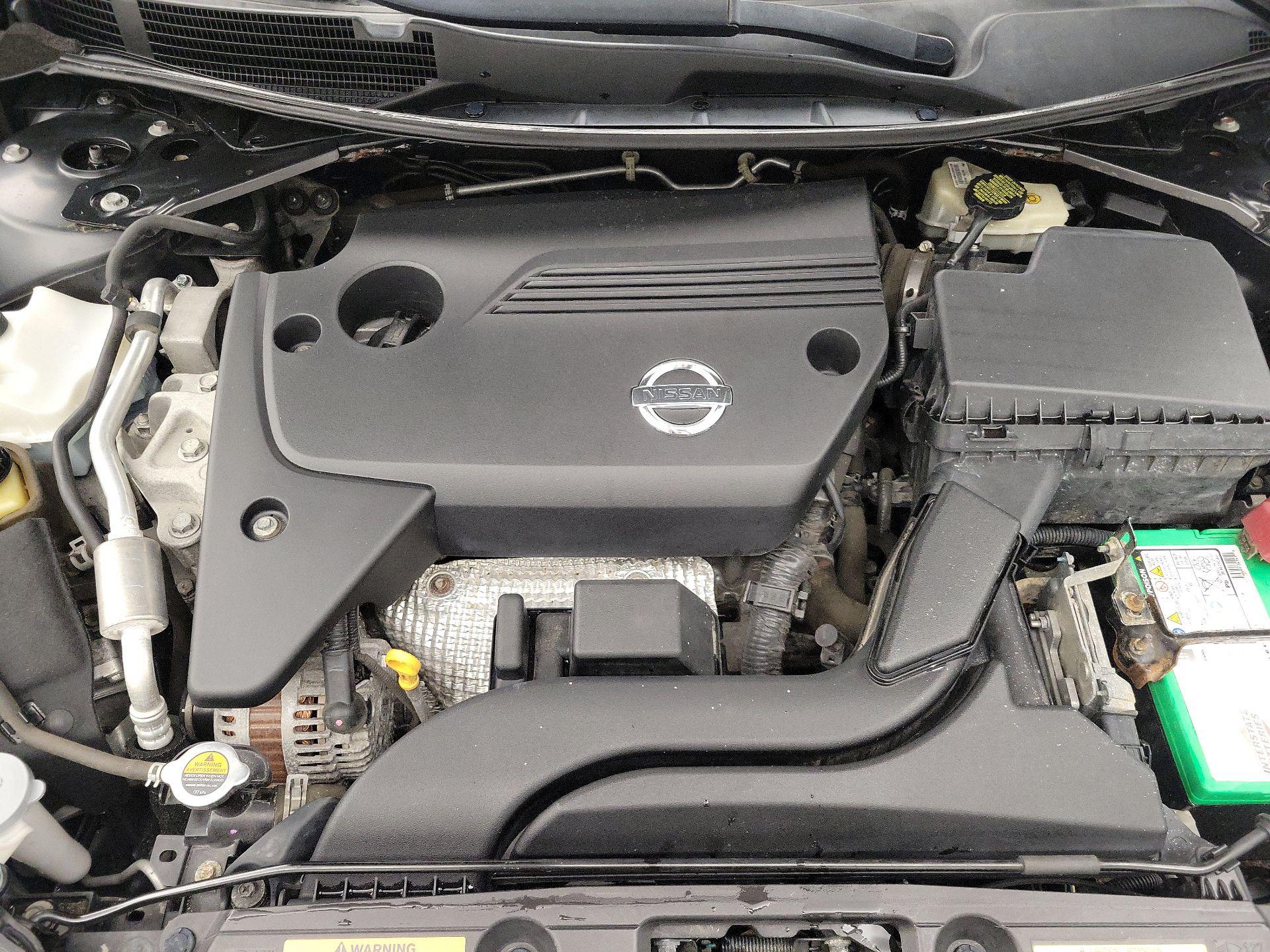 Thumbnail: 2015 Nissan Altima - 20