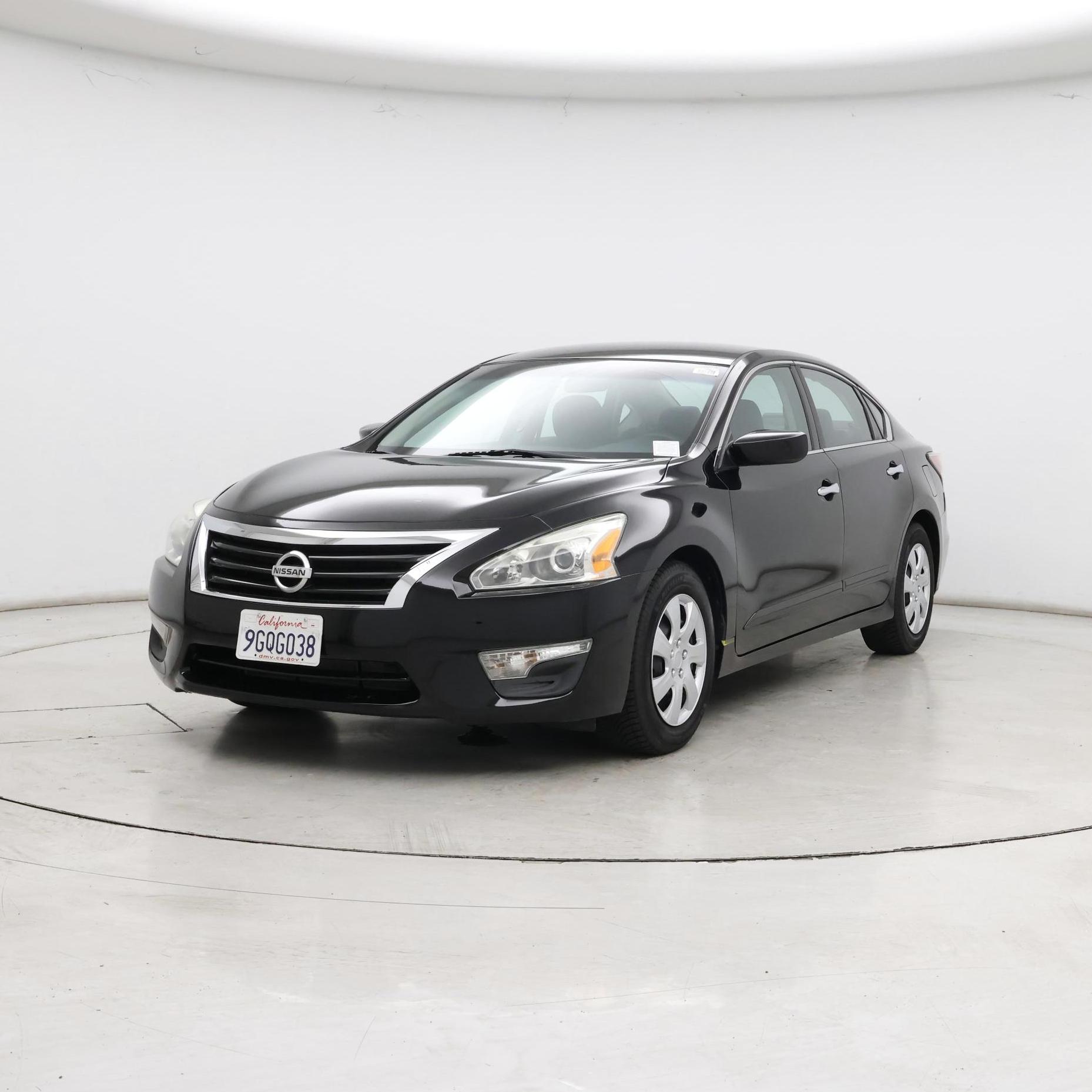 Thumbnail: 2015 Nissan Altima - 4